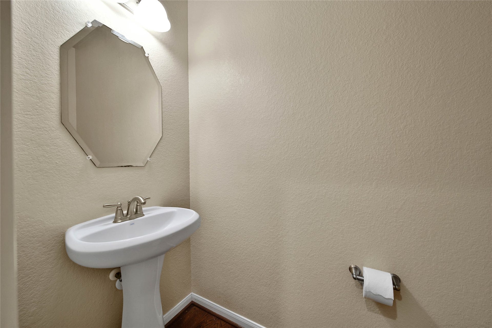 25208 Forest Ledge Drive, Porter, TX 77365