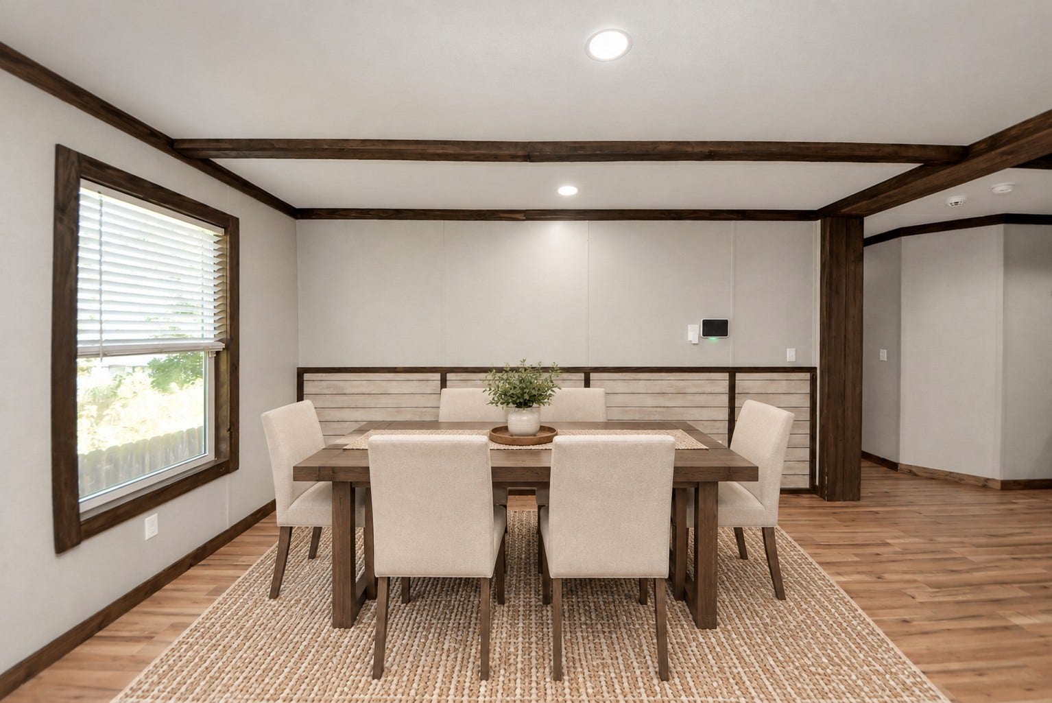 12565 Royal Green Drive, Conroe, TX 77303 Virtually staged dining area