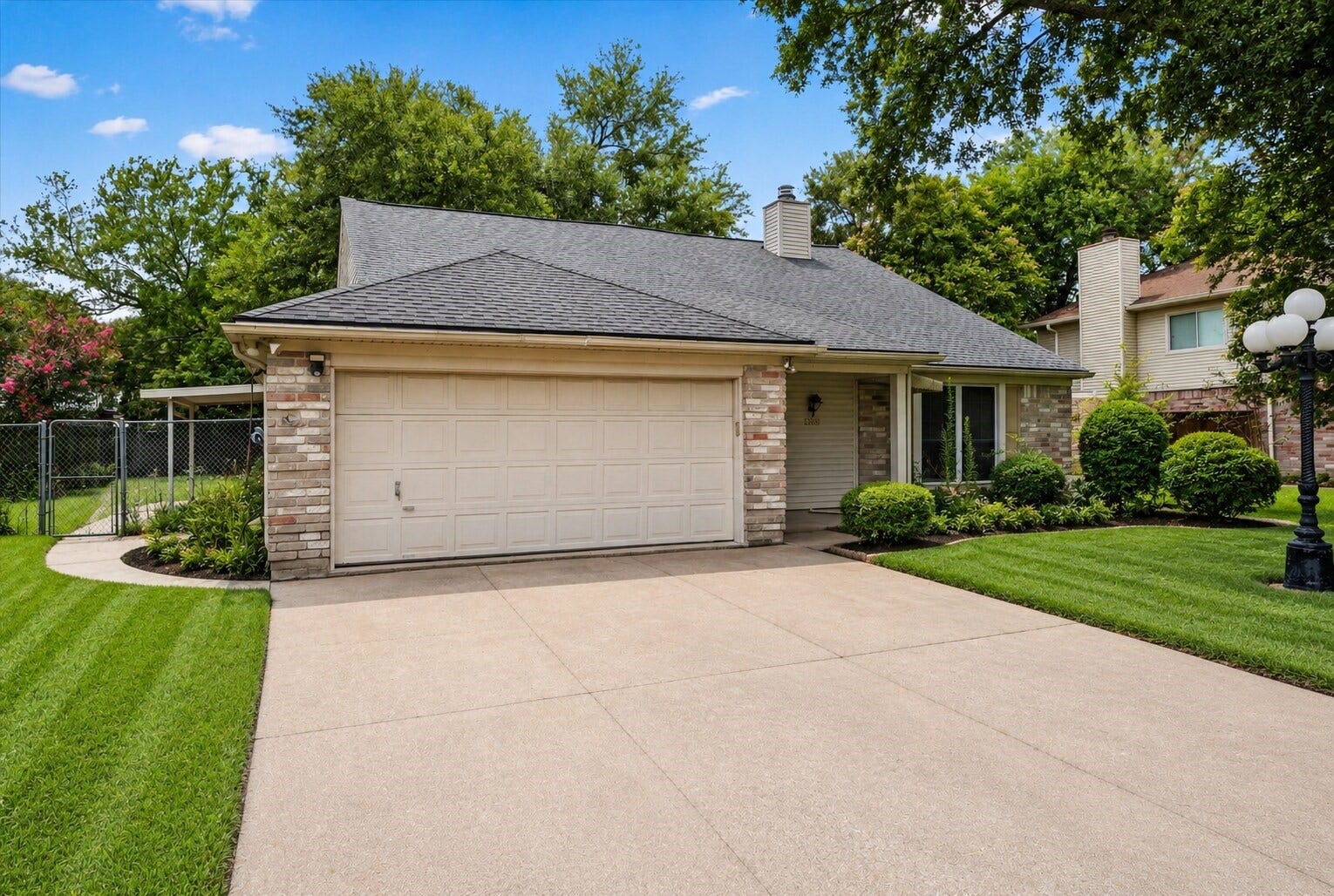 2316 Francis Drive, Pearland, TX 77581