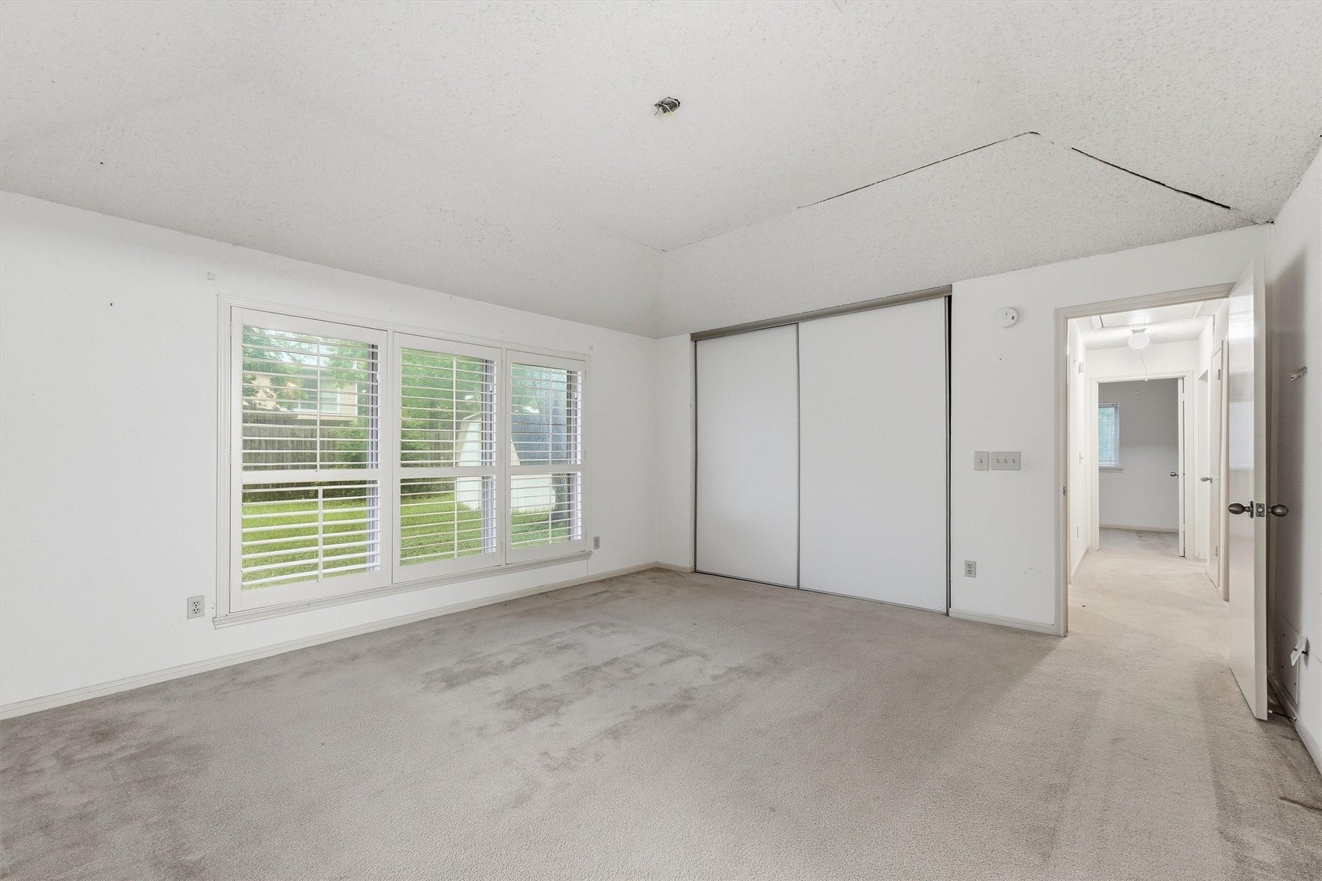 2316 Francis Drive, Pearland, TX 77581