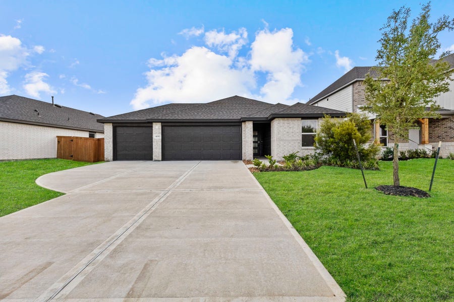 Property photo for 4052 Sun Burst Lane, Brookshire, TX