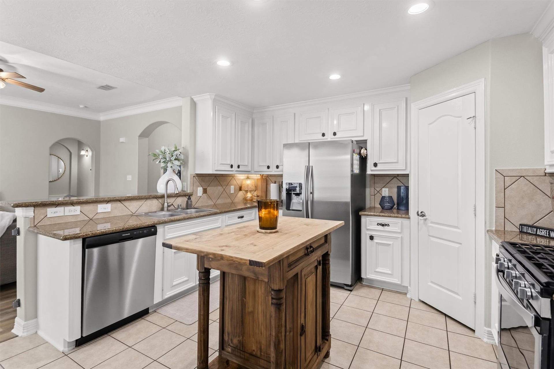12762 Point Aquarius Boulevard, Willis, TX 77318 12762 Point Aquarius Boulevard, Willis, TX 77318