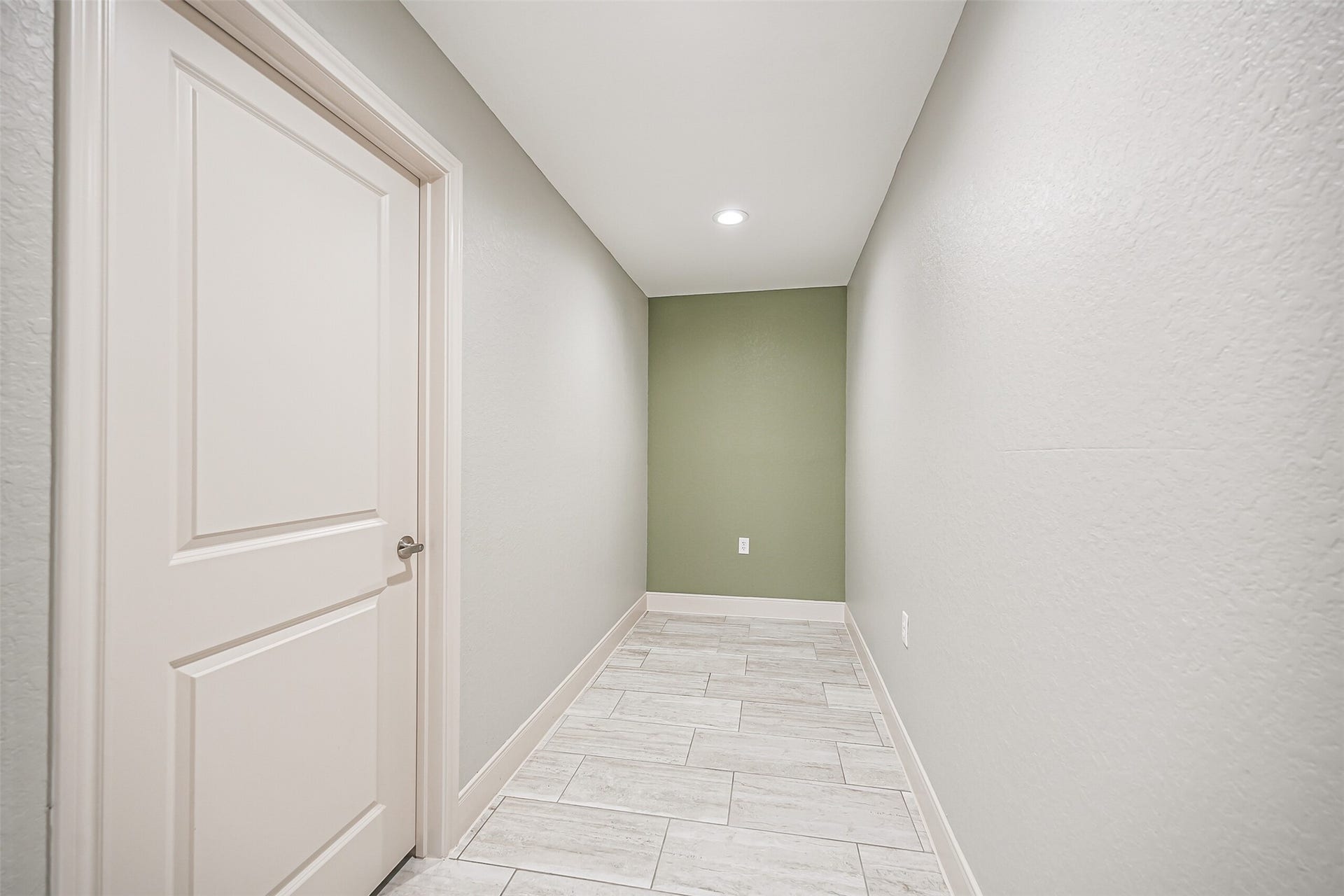1408 W Highway 6, Alvin, TX 77511 1408 W Highway 6, Alvin, TX 77511