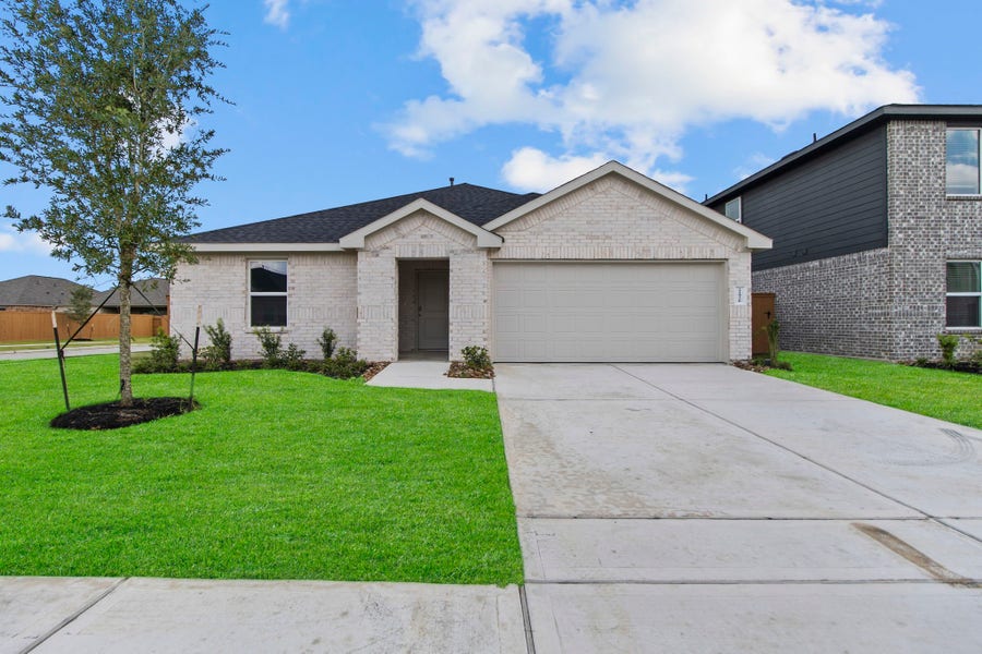 Property photo for 21926 Vernazza Bend Drive, Hockley, TX