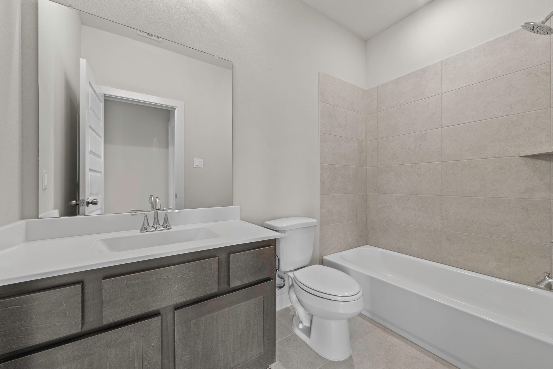 31515 Fern Grove Road, Fulshear, TX 77423 Representative image; features, selections and colors may vary.