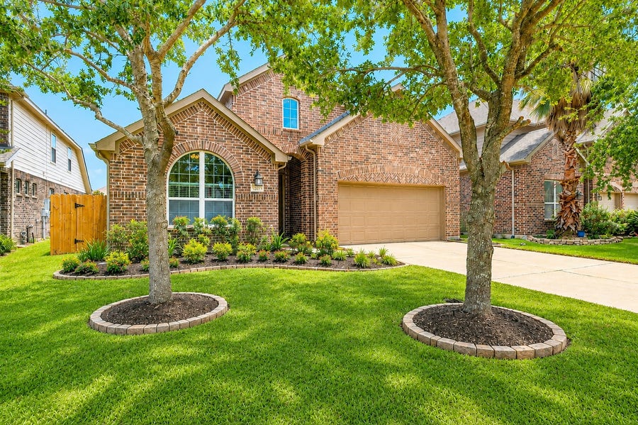 Property photo for 6208 Maddingly Lane, League City, TX