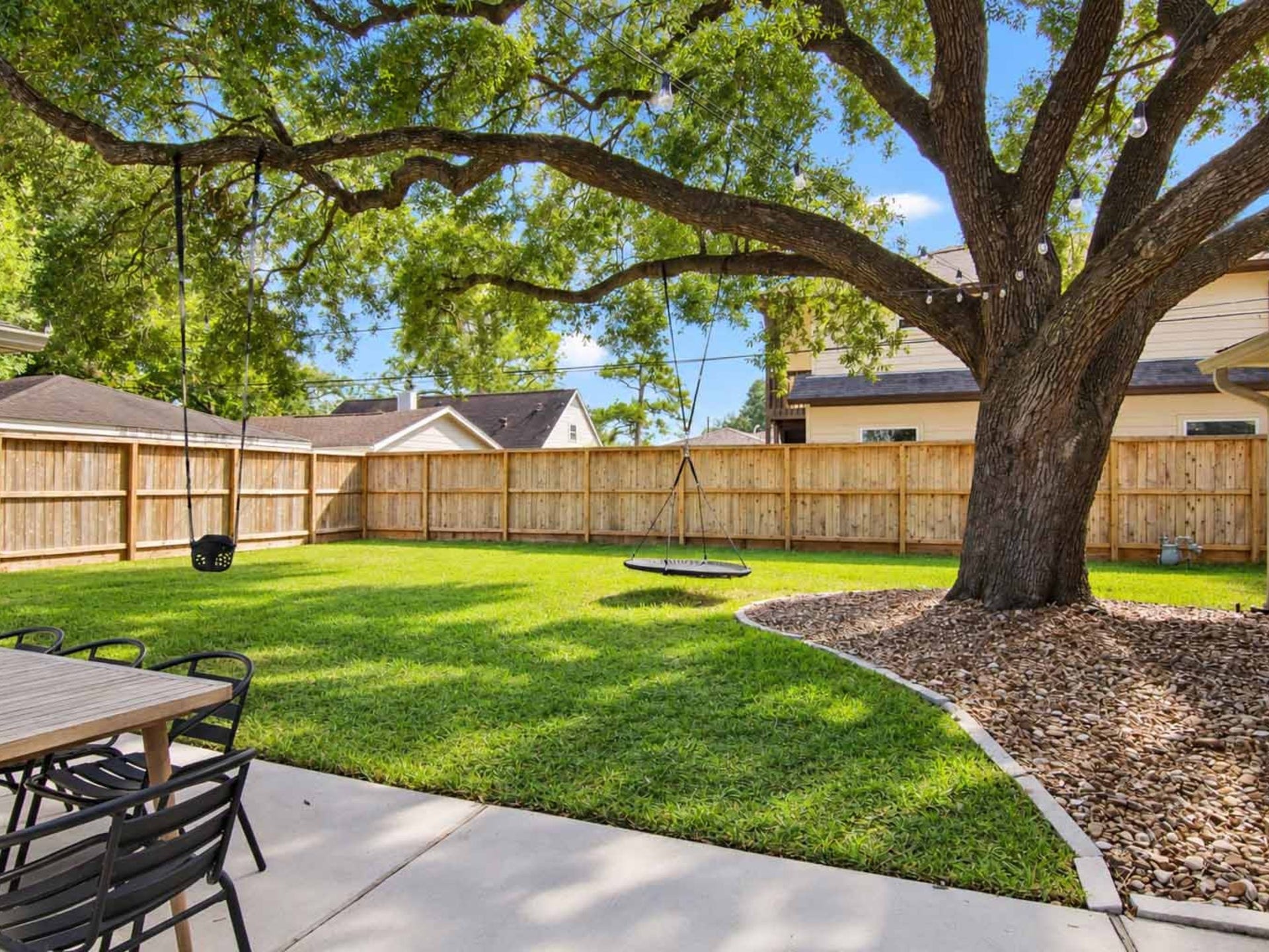 5611 Cheena Drive, Houston, TX 77096 5611 Cheena Drive, Houston, TX 77096