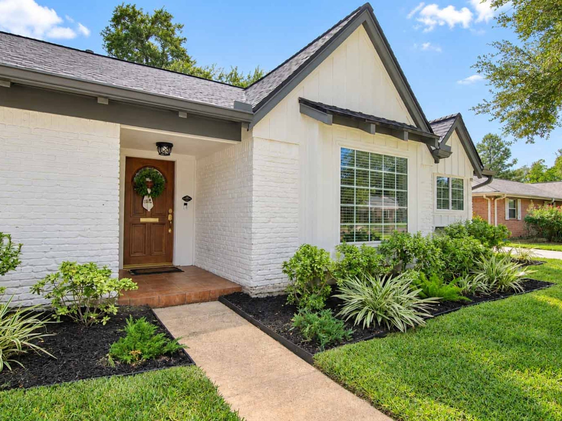5611 Cheena Drive, Houston, TX 77096 5611 Cheena Drive, Houston, TX 77096