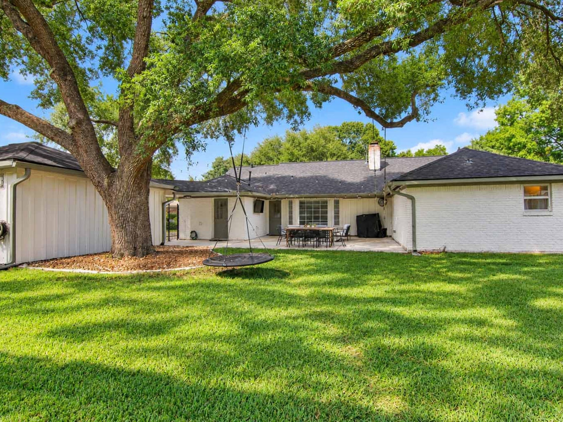 5611 Cheena Drive, Houston, TX 77096 5611 Cheena Drive, Houston, TX 77096