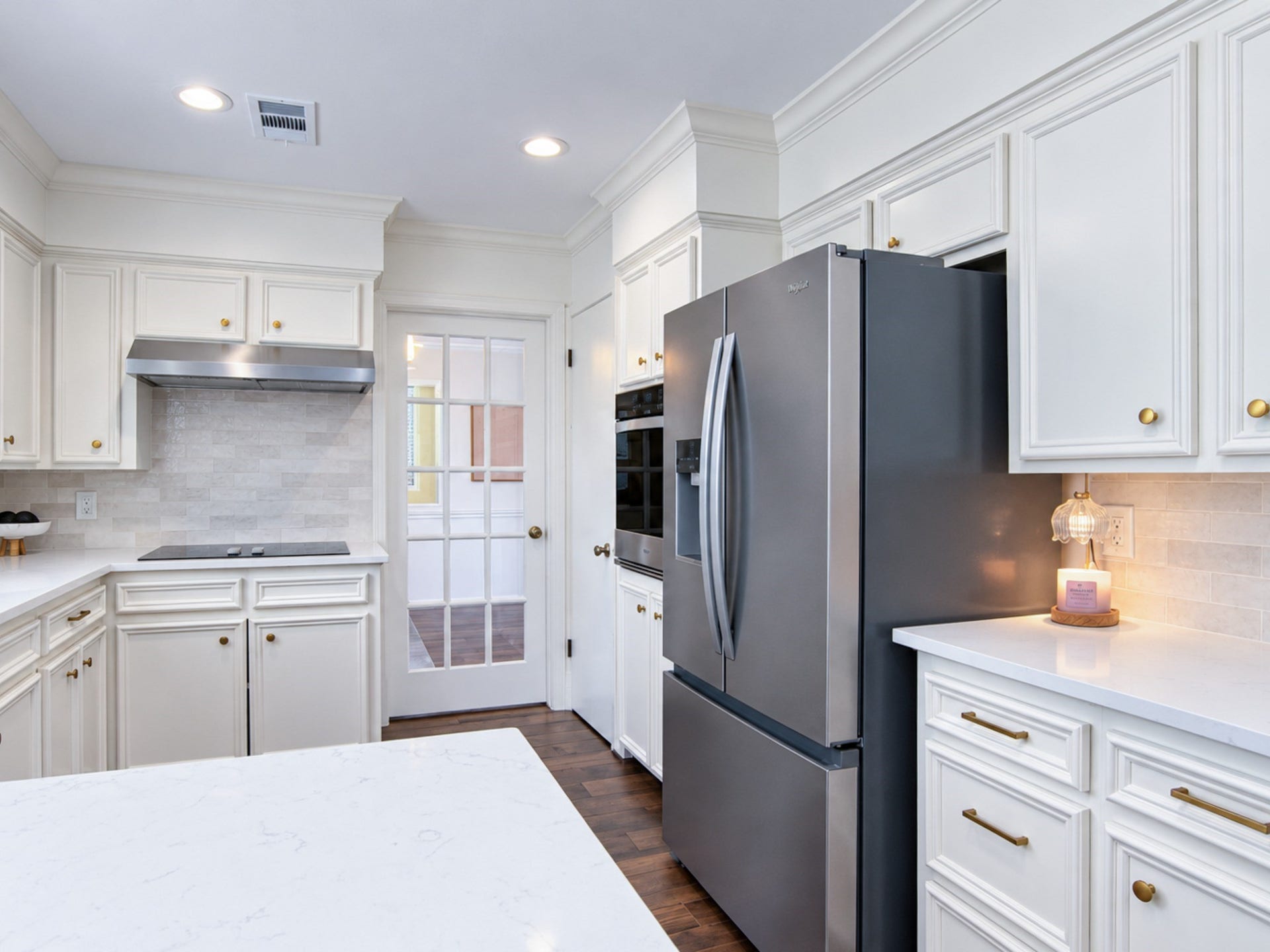 5611 Cheena Drive, Houston, TX 77096 5611 Cheena Drive, Houston, TX 77096