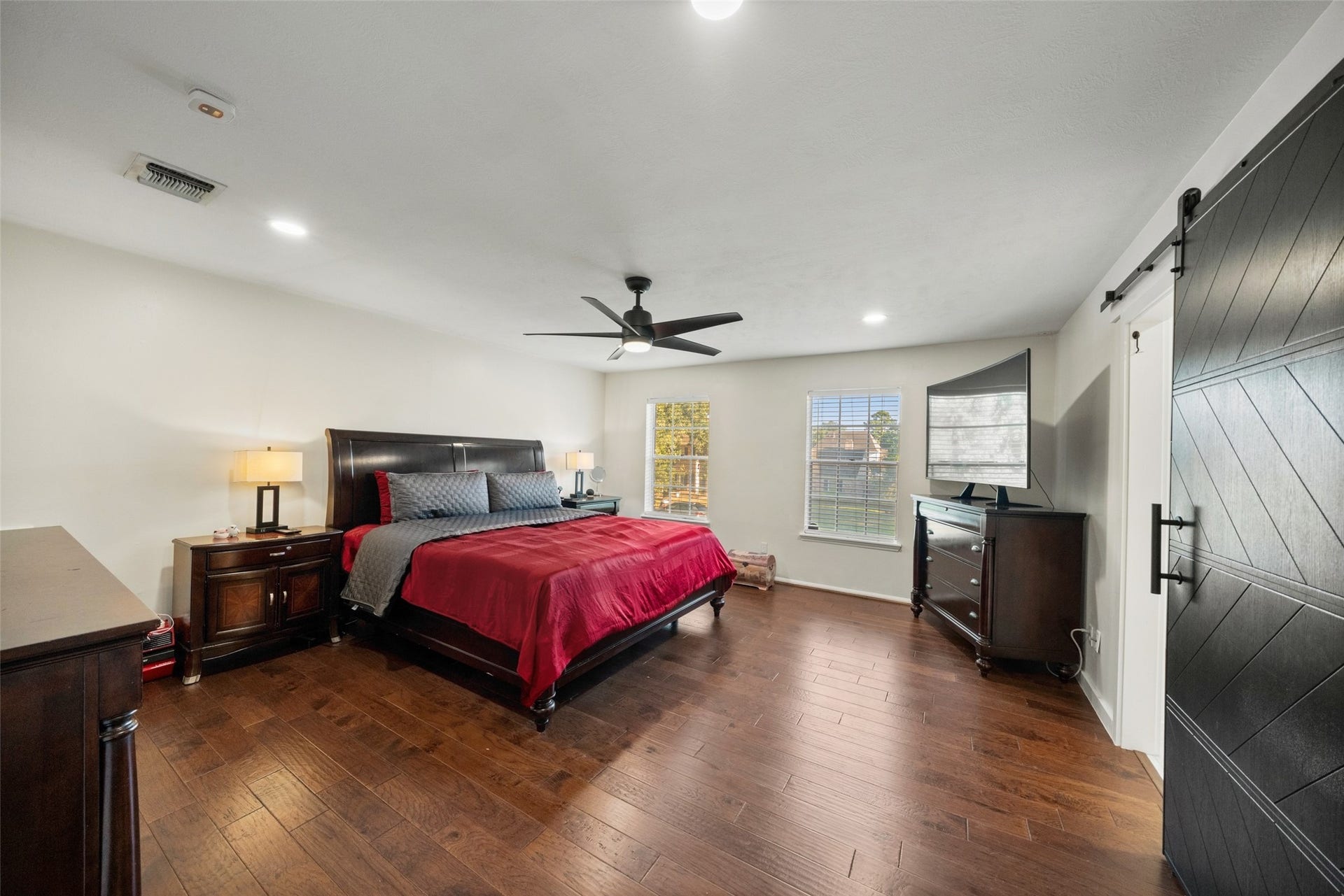 1806 Saddlecreek Drive, Houston, TX 77090 1806 Saddlecreek Drive, Houston, TX 77090