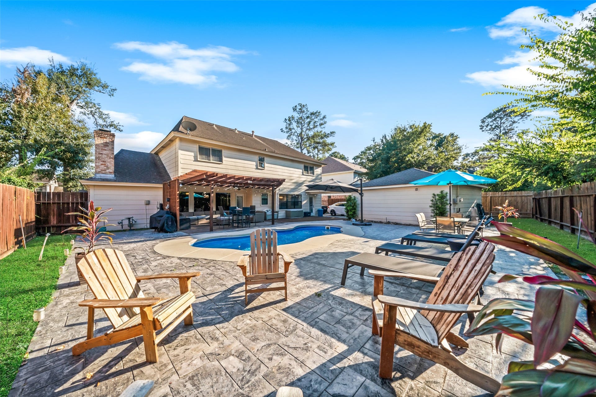 1806 Saddlecreek Drive, Houston, TX 77090 1806 Saddlecreek Drive, Houston, TX 77090