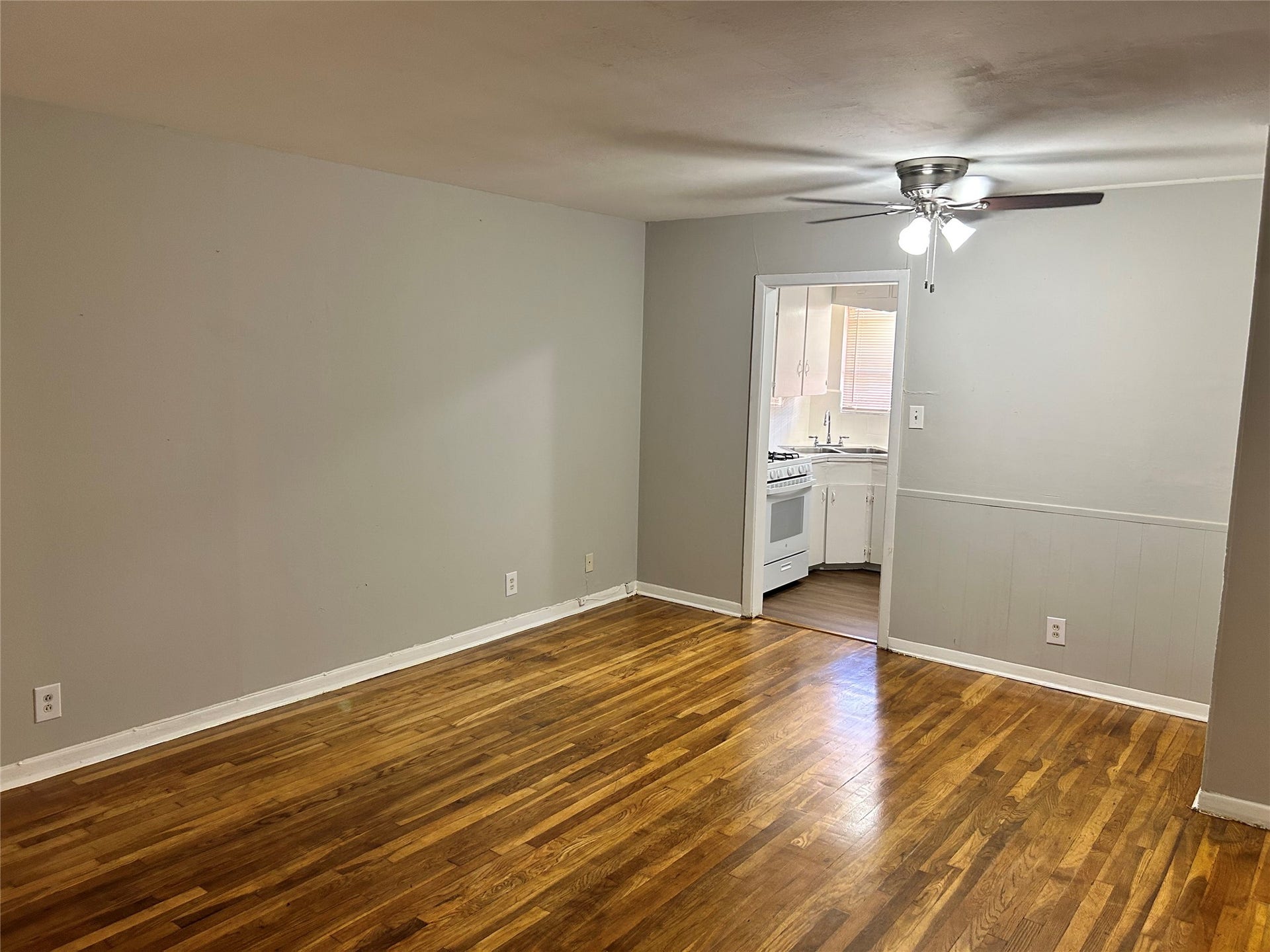 8819 Timberside Drive, #7, Houston, TX 77025 8819 Timberside Drive, #7, Houston, TX 77025
