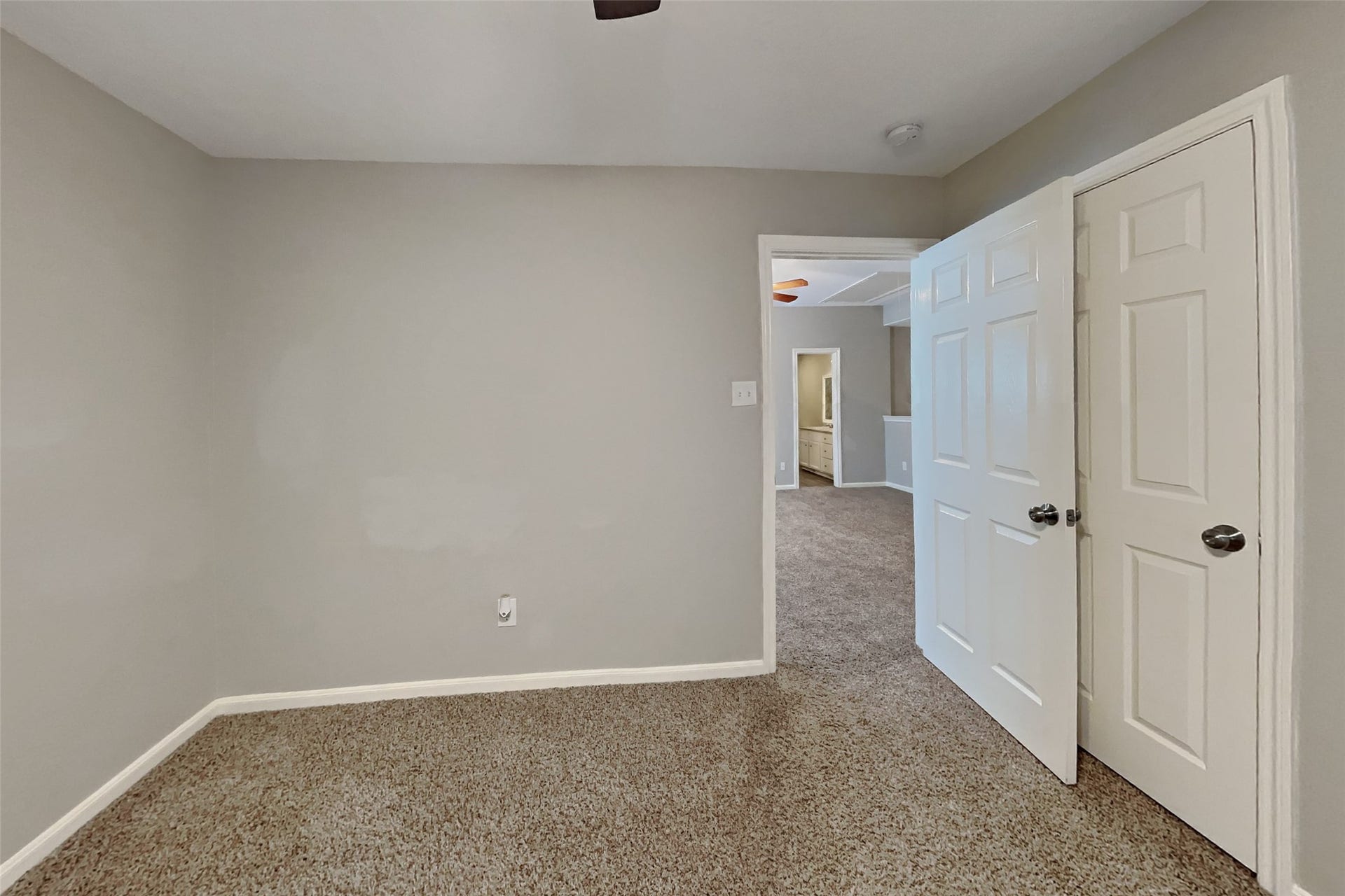 3512 White Oak Point Drive, Conroe, TX 77304 3512 White Oak Point Drive, Conroe, TX 77304