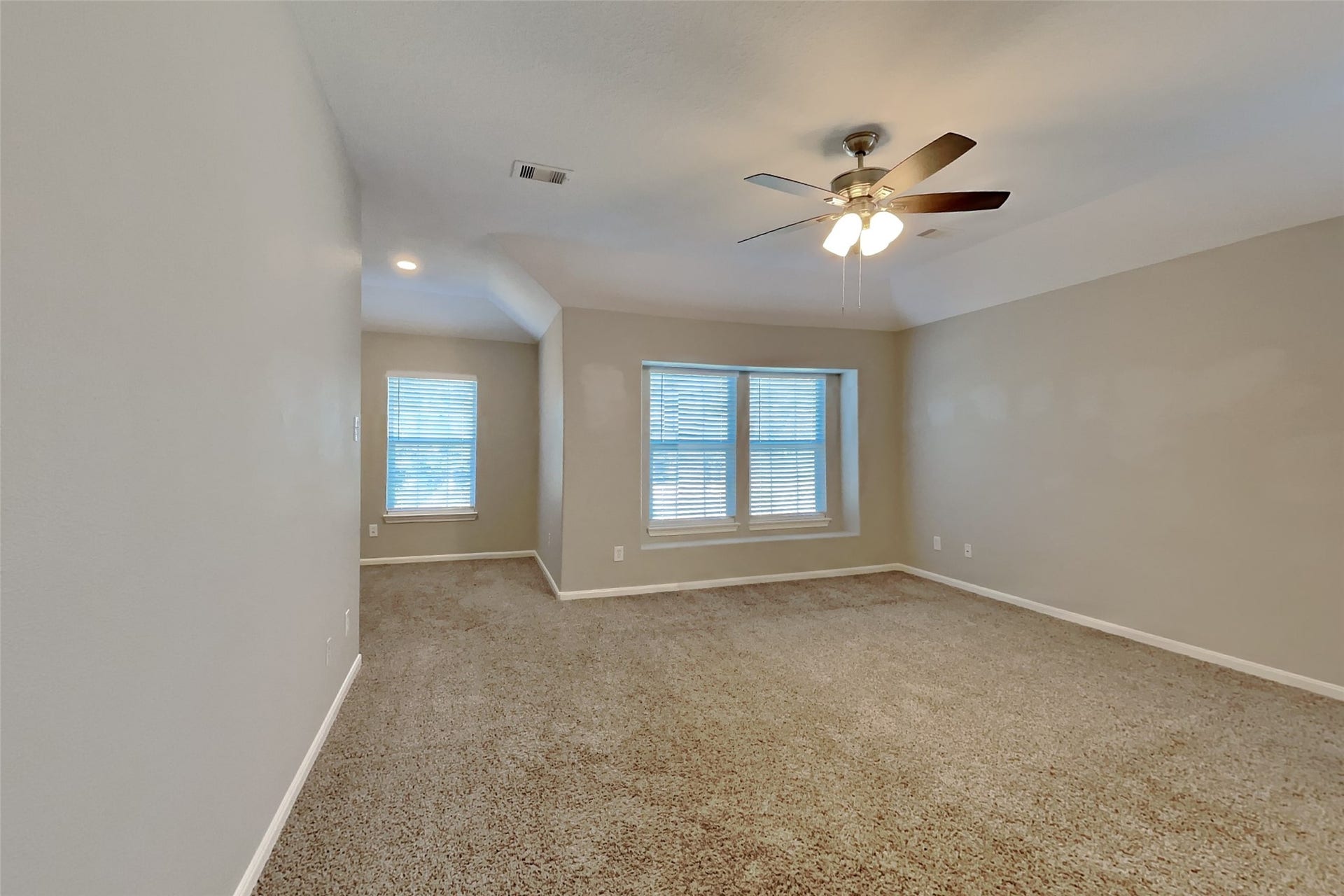 3512 White Oak Point Drive, Conroe, TX 77304 3512 White Oak Point Drive, Conroe, TX 77304