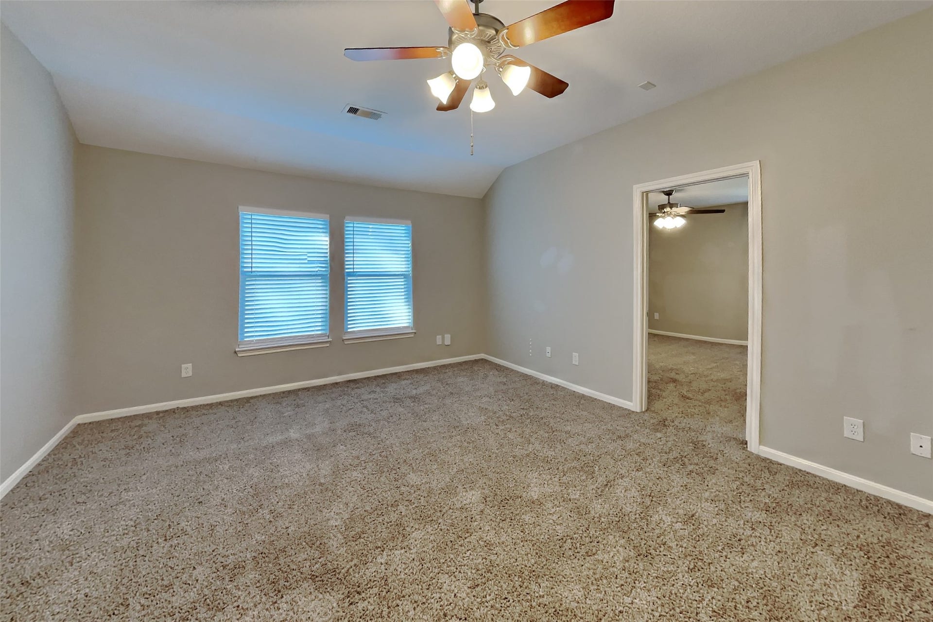 3512 White Oak Point Drive, Conroe, TX 77304 3512 White Oak Point Drive, Conroe, TX 77304