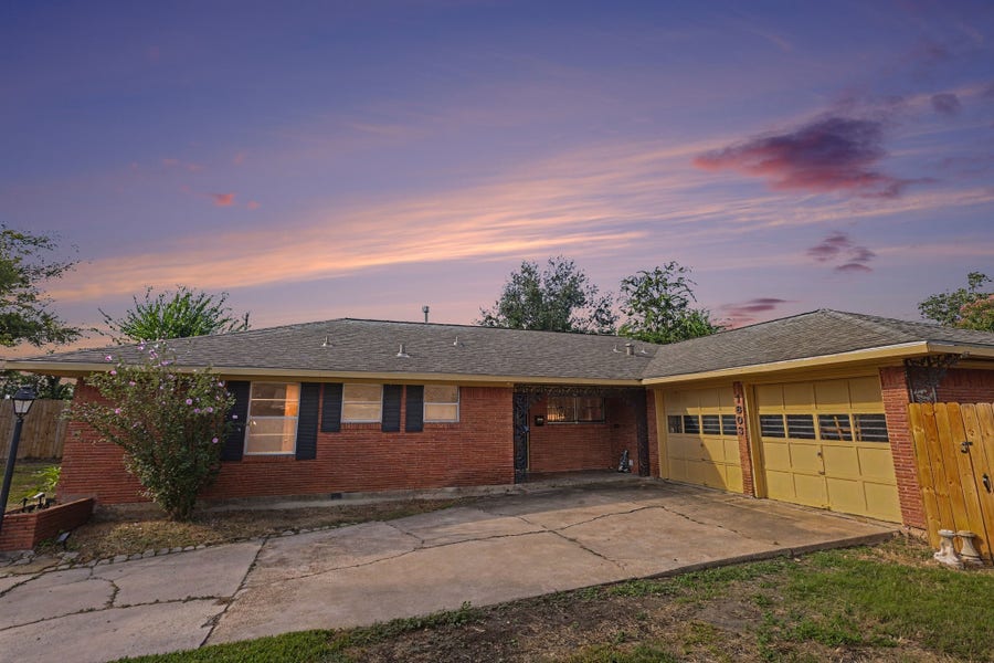 Property photo for 1803 Sea Queen Court, Houston, TX
