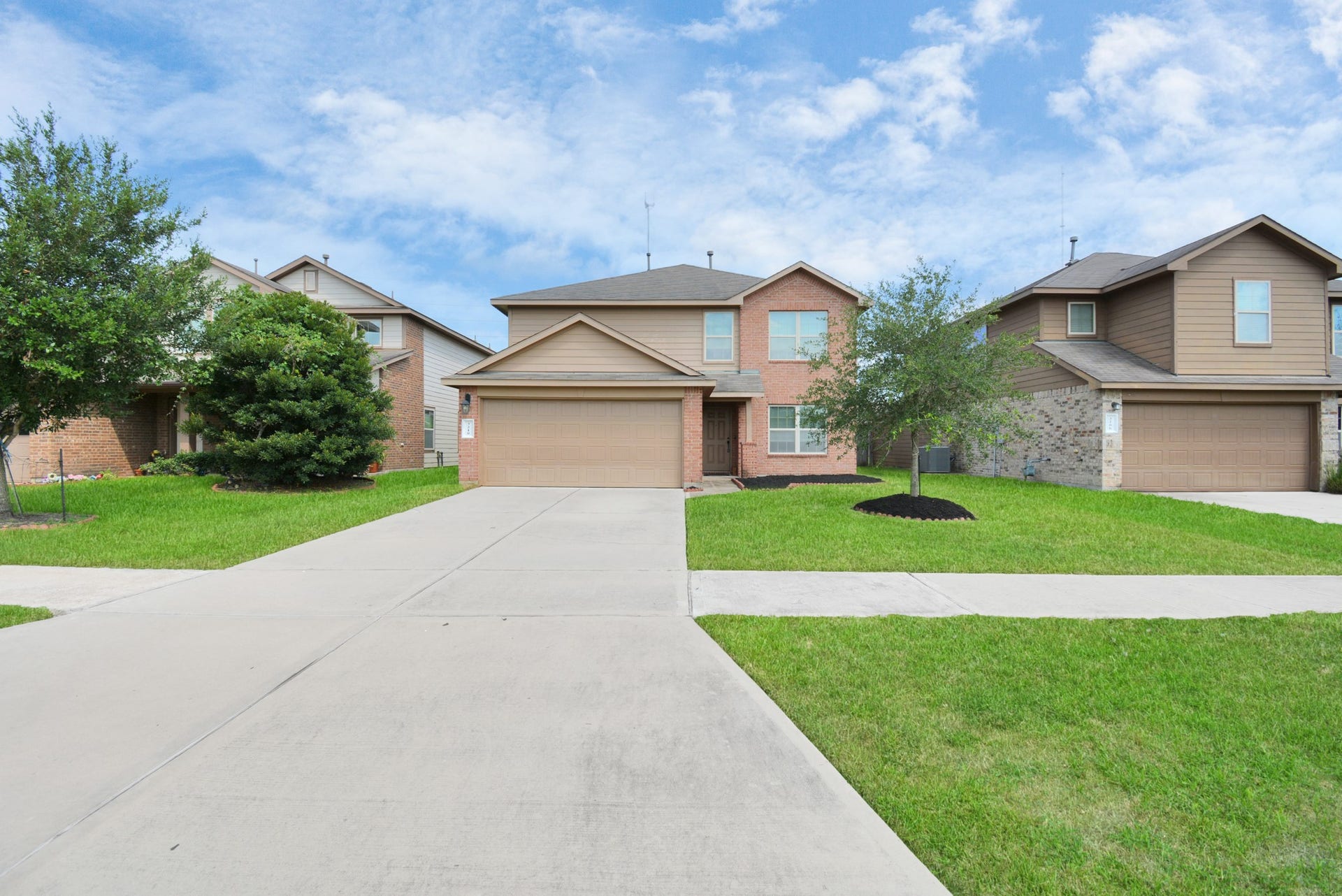 3210 Aldridge Drive, Missouri City, TX 77459 3210 Aldridge Drive, Missouri City, TX 77459