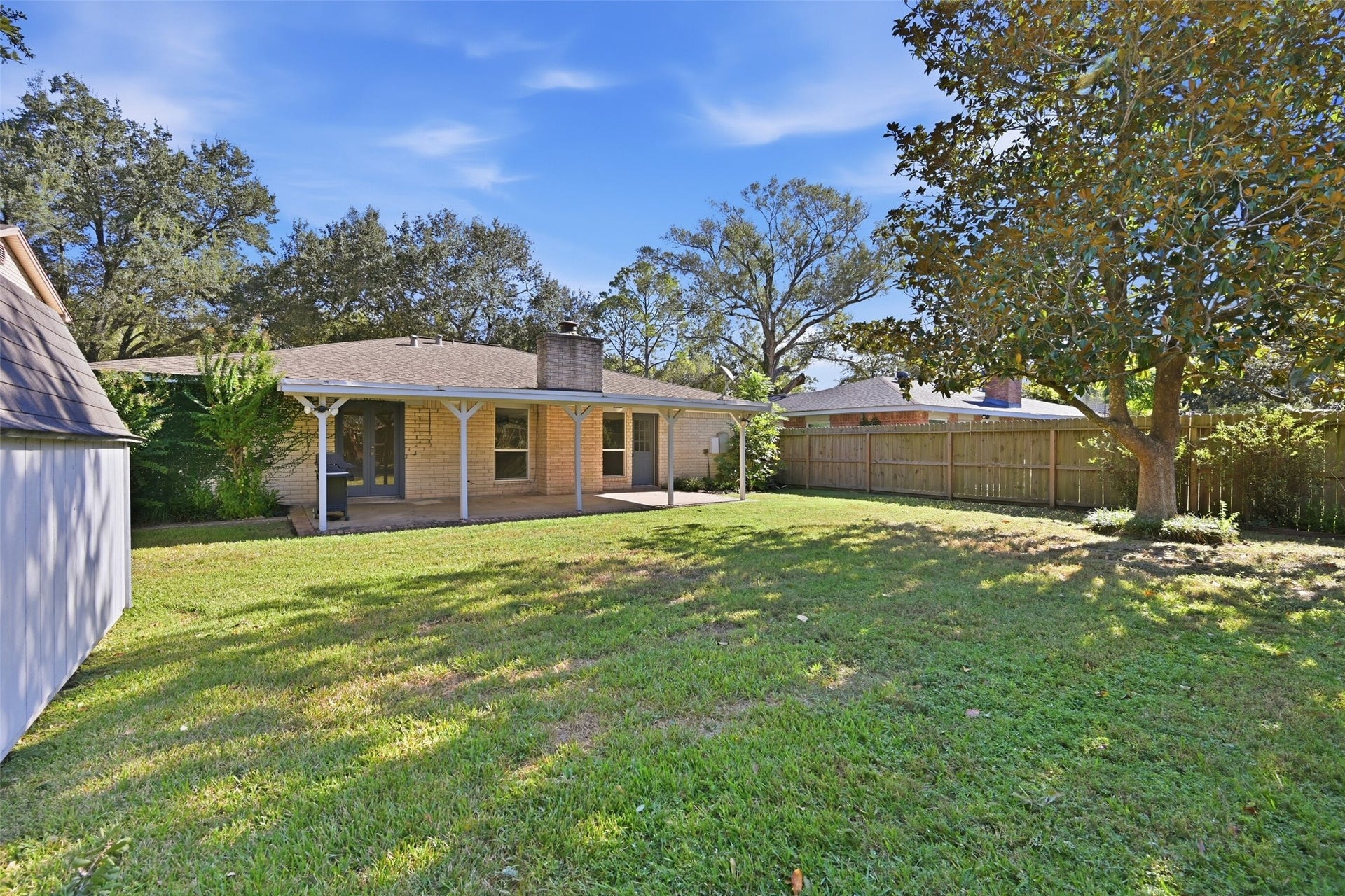 6129 Creekside Lane, League City, TX 77573 6129 Creekside Lane, League City, TX 77573