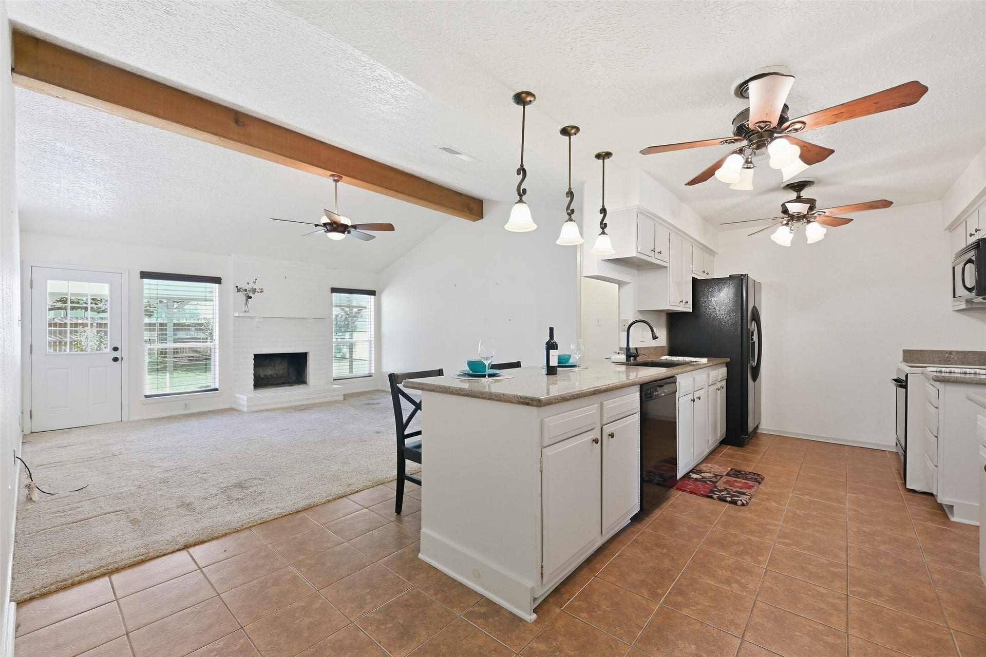 6129 Creekside Lane, League City, TX 77573 6129 Creekside Lane, League City, TX 77573