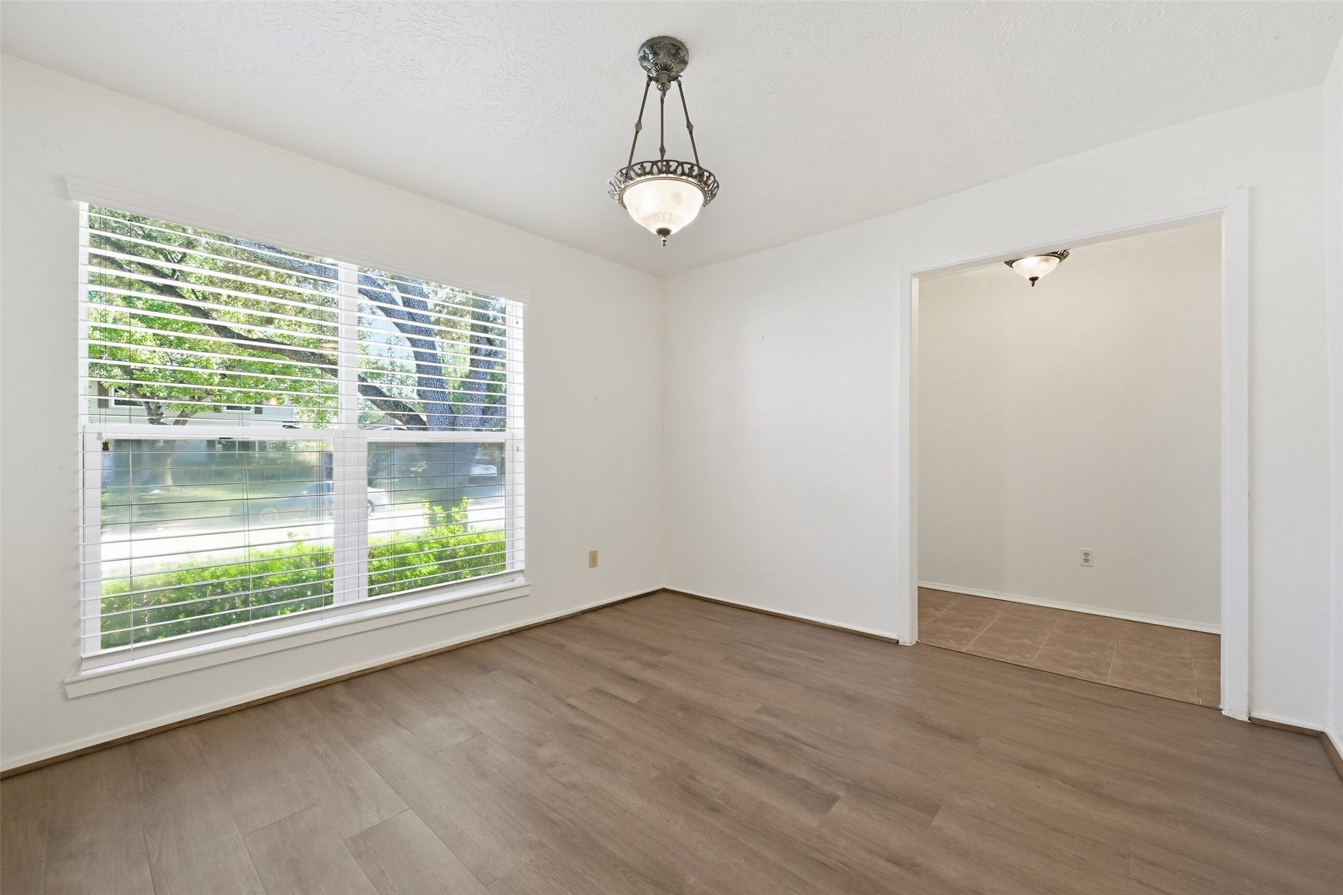 6129 Creekside Lane, League City, TX 77573 6129 Creekside Lane, League City, TX 77573