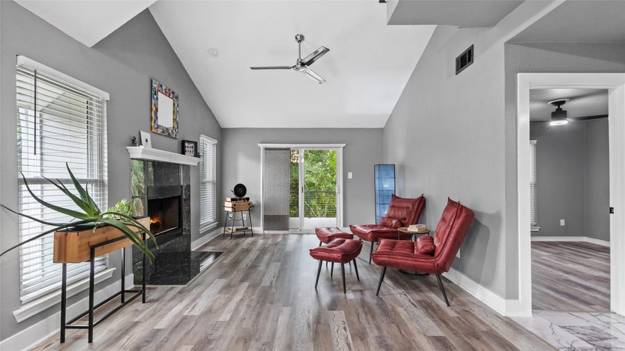 Property photo for 57 Hideaway Drive, Friendswood, TX