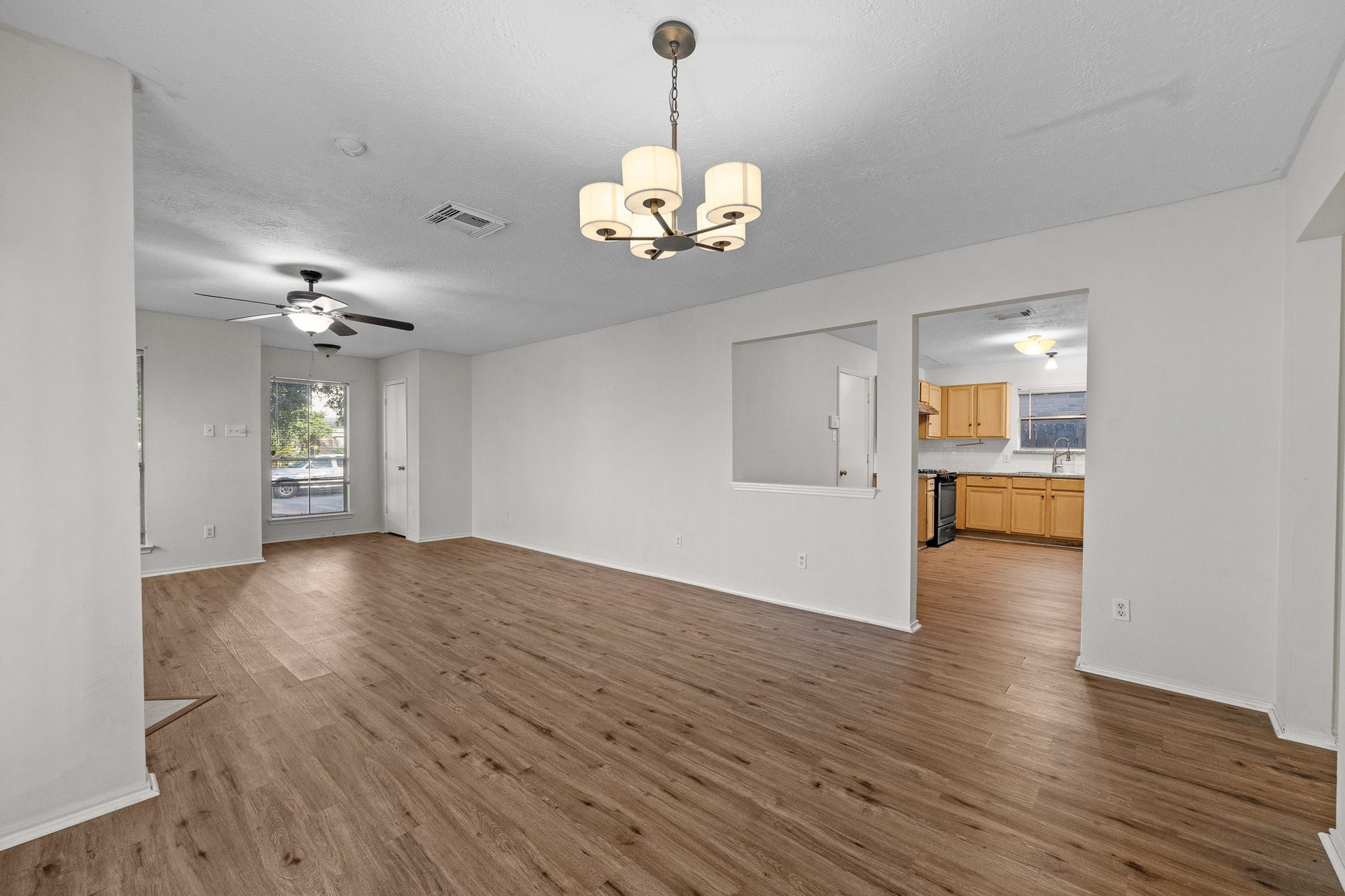 15506 Appleridge Drive, Houston, TX 77489 15506 Appleridge Drive, Houston, TX 77489