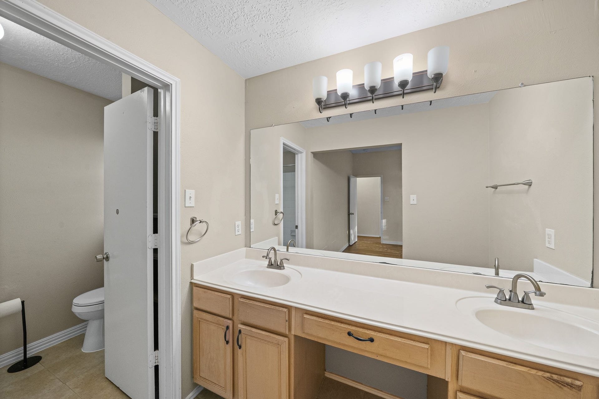 15506 Appleridge Drive, Houston, TX 77489 15506 Appleridge Drive, Houston, TX 77489