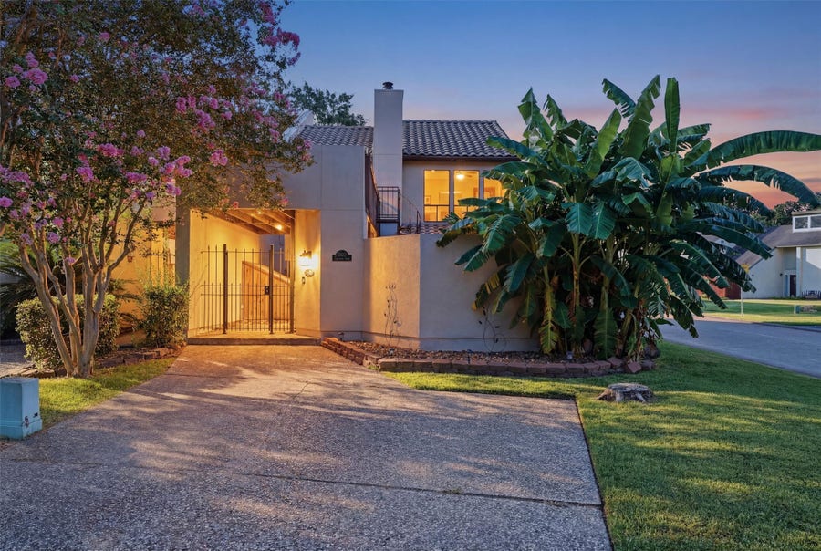 Property photo for 3822 Lakewood Drive, Montgomery, TX