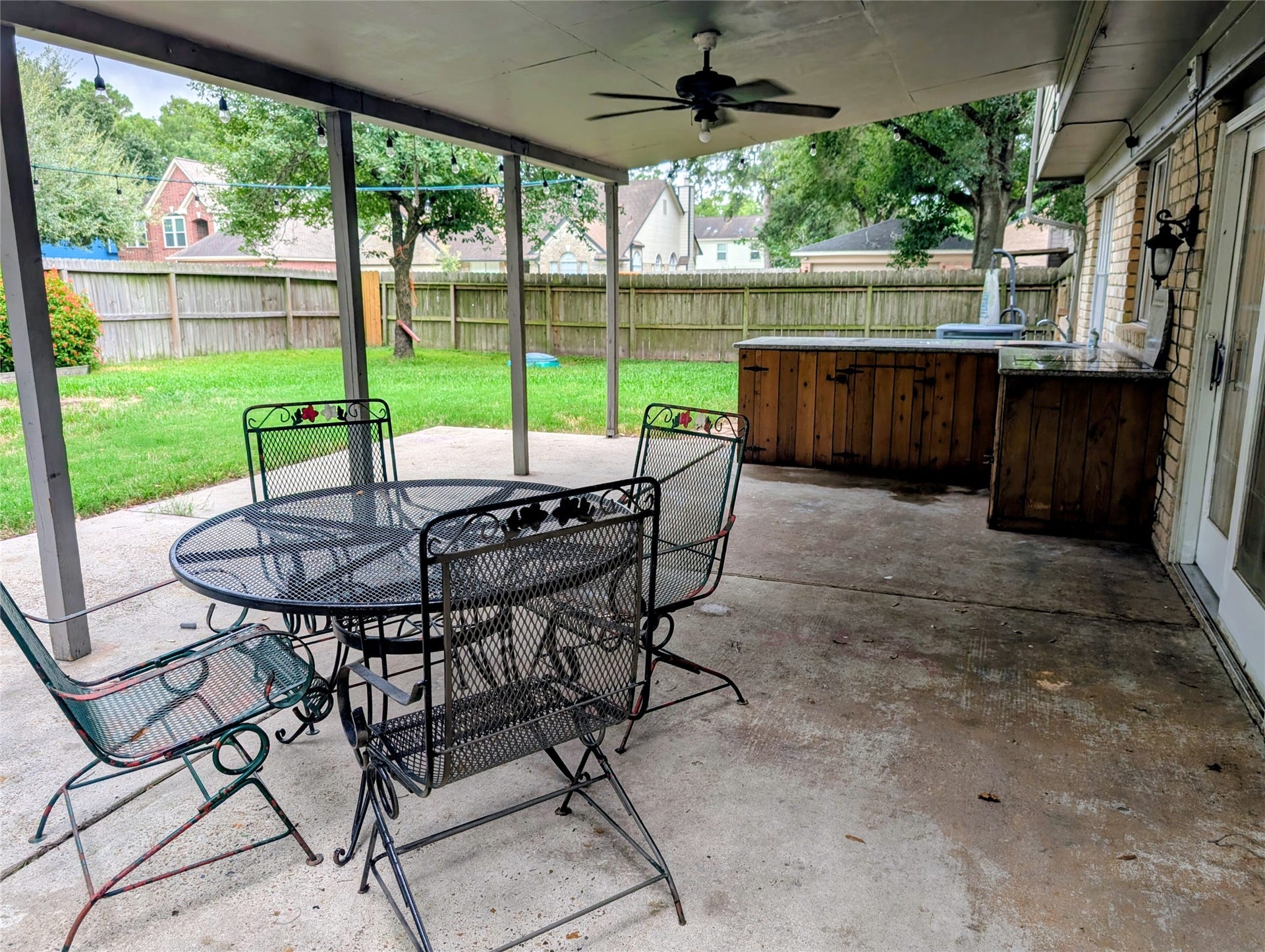 12506 Mill Ridge Drive, Cypress, TX 77429 Outdoor Patio with Kitchen