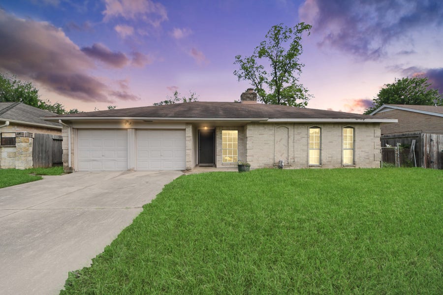 Property photo for 351 San Fernando Drive, Houston, TX