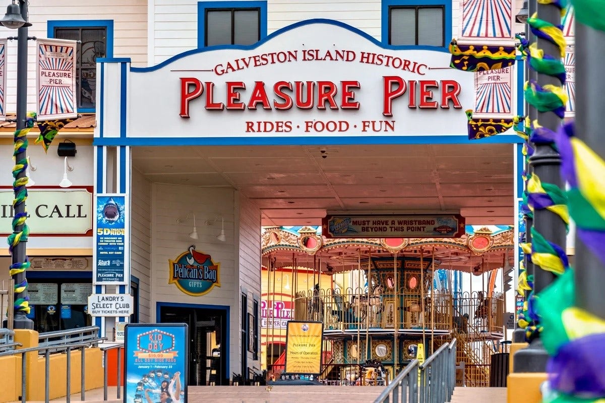 7326 Luce Del Porto Way, Texas City, TX 77591 Near Galveston Pleasure Pier