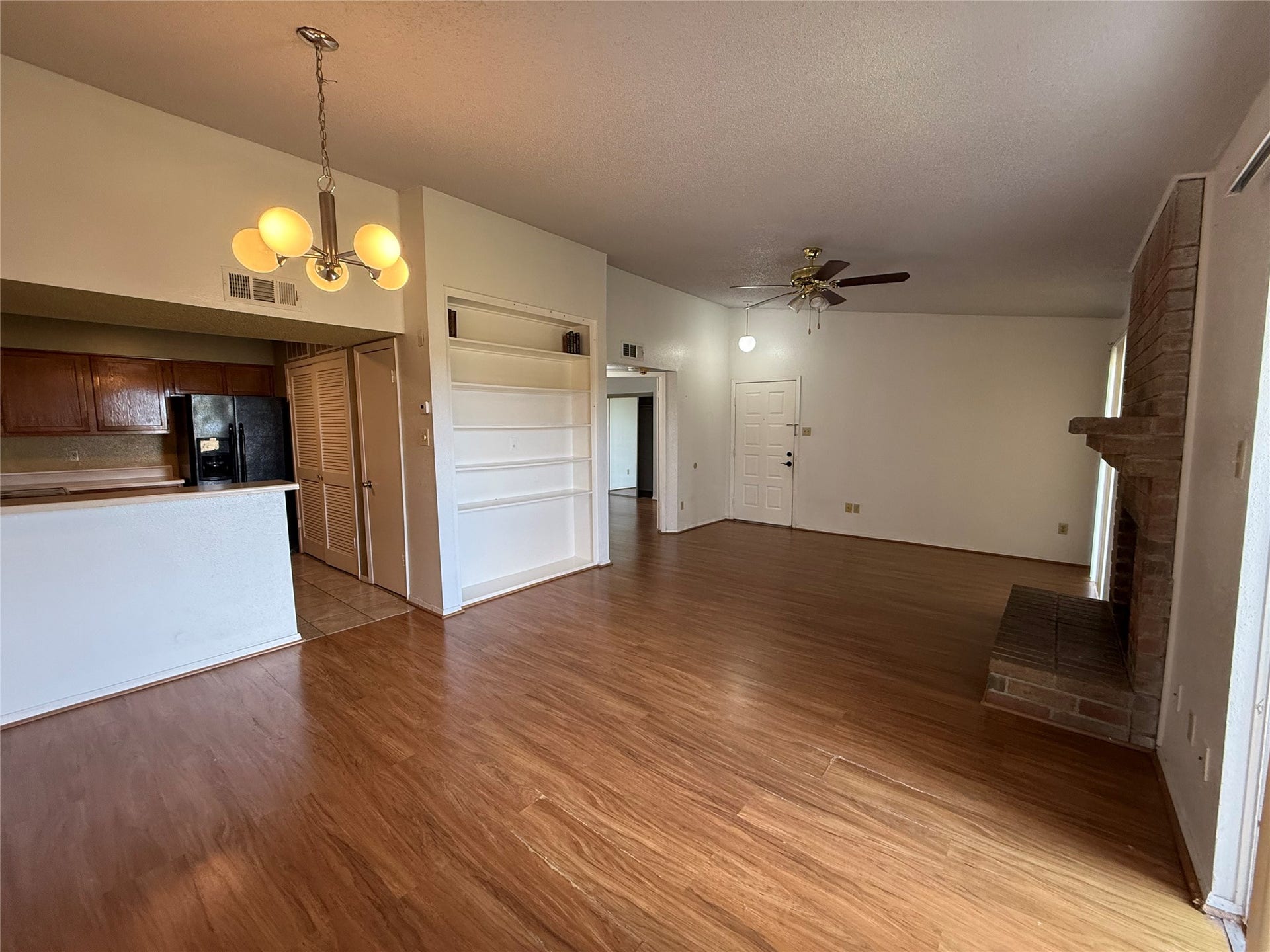 10555 Turtlewood Court, #2011, Houston, TX 77072 10555 Turtlewood Court, #2011, Houston, TX 77072