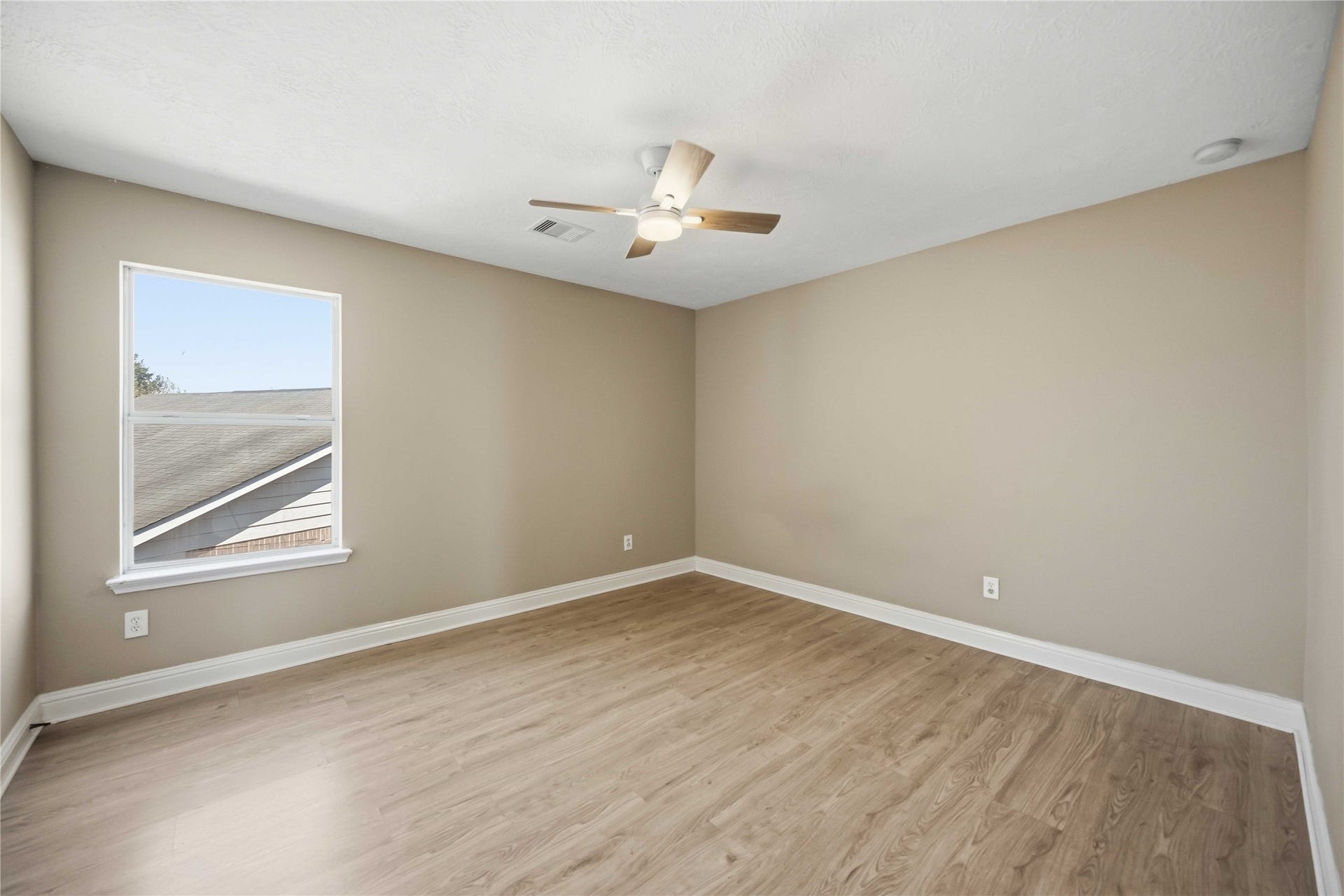 21366 Claretfield Court, Humble, TX 77338 21366 Claretfield Court, Humble, TX 77338