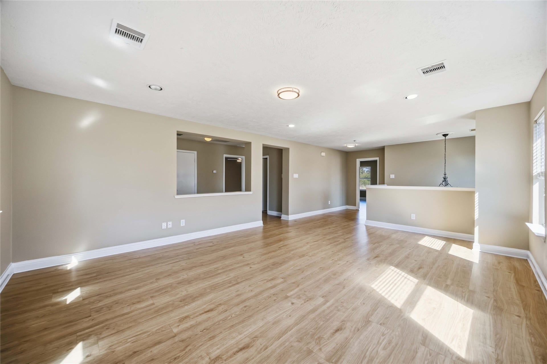 21366 Claretfield Court, Humble, TX 77338 21366 Claretfield Court, Humble, TX 77338