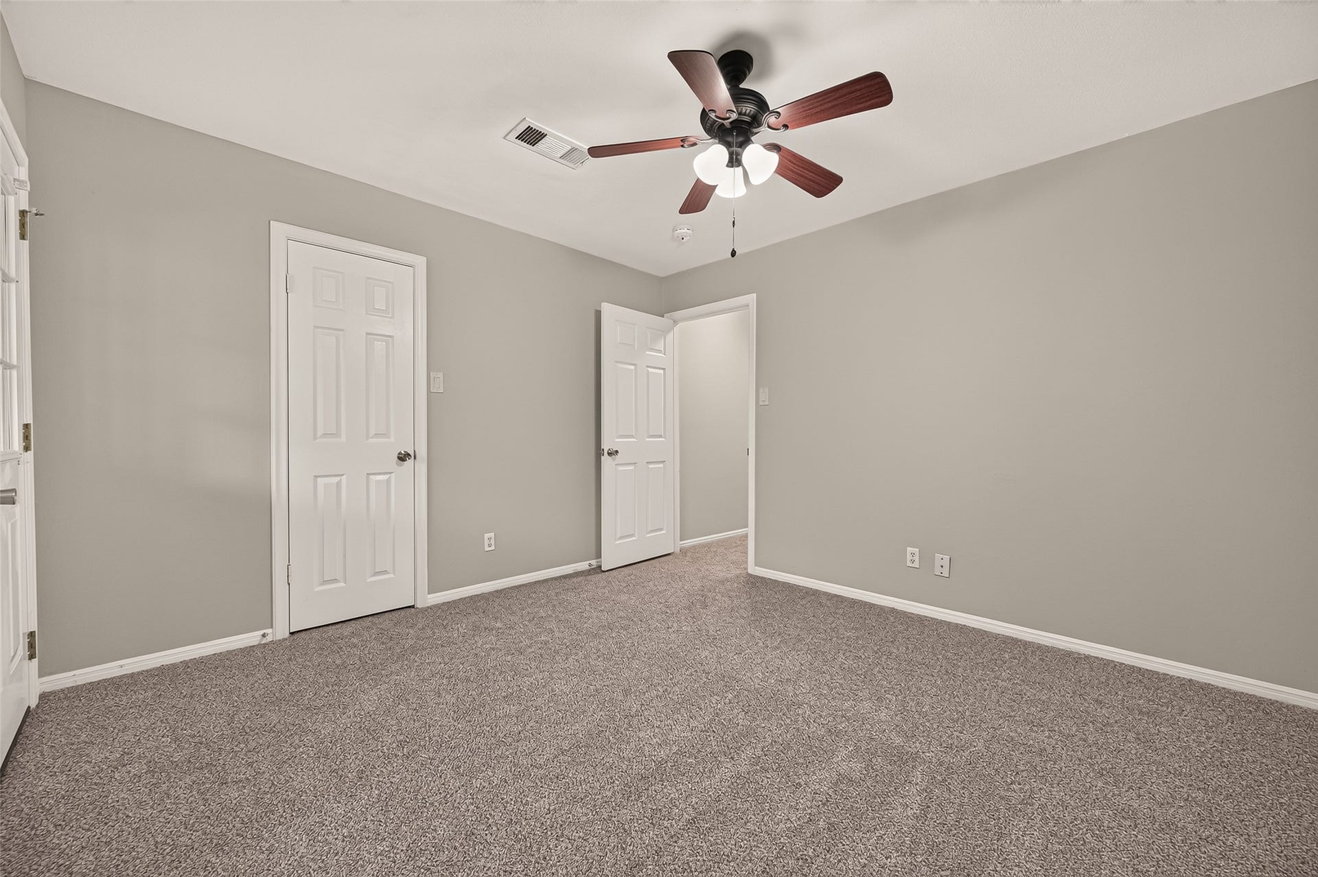 8007 Vickridge Lane, Spring, TX 77379 Third Bedroom with private entrance to screened balcony
