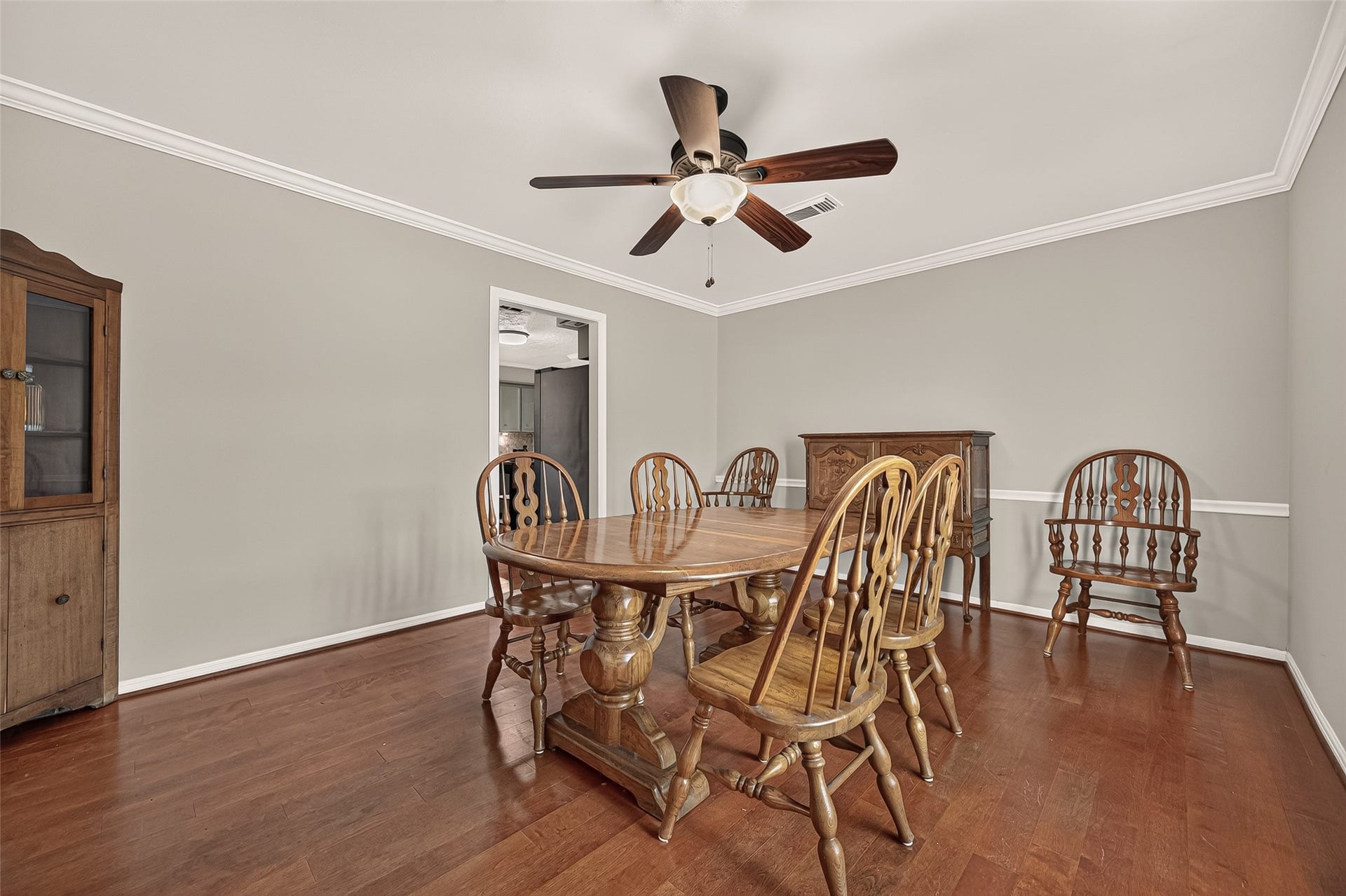 8007 Vickridge Lane, Spring, TX 77379 Inviting Formal Dining room open to the kitchen and entry