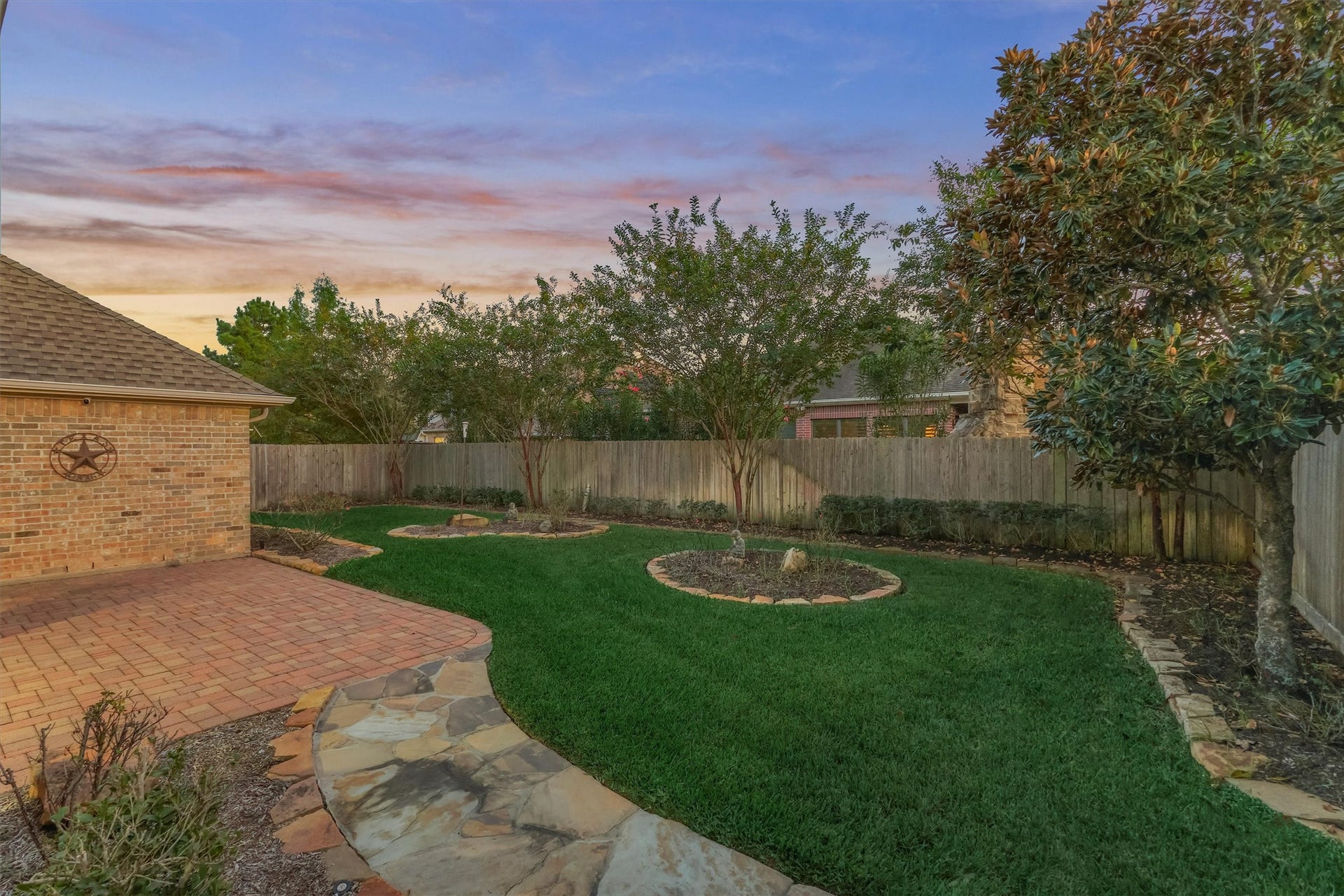 165 Silverwood Ranch Drive, Shenandoah, TX 77384 165 Silverwood Ranch Drive, Shenandoah, TX 77384