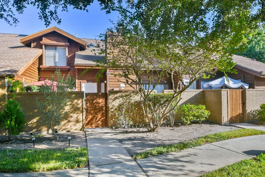 Property photo for 13643 Garden Grove Court, #295, Houston, TX