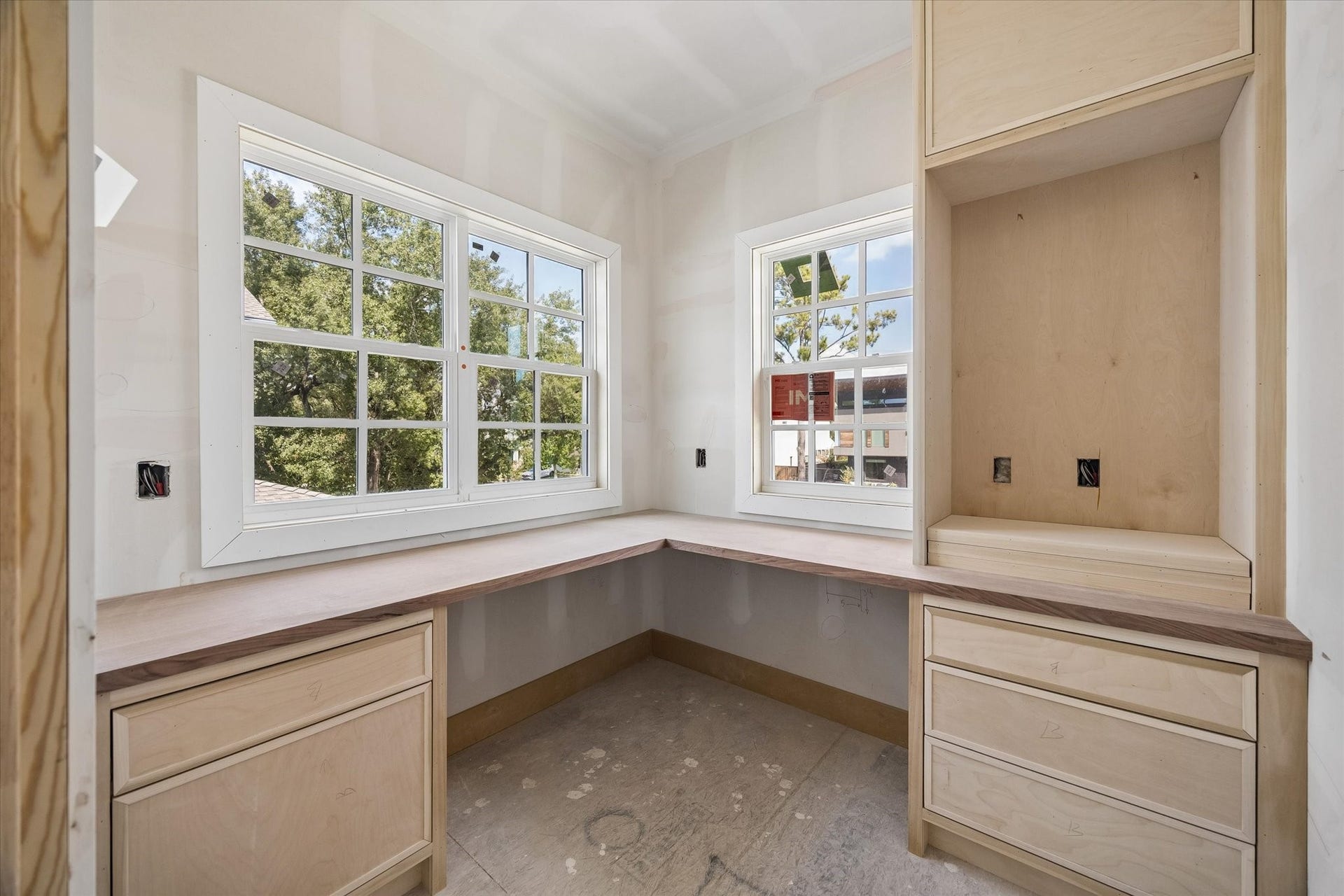 955 W 42nd Street, Houston, TX 77018 *Construction as of 9/28/26*