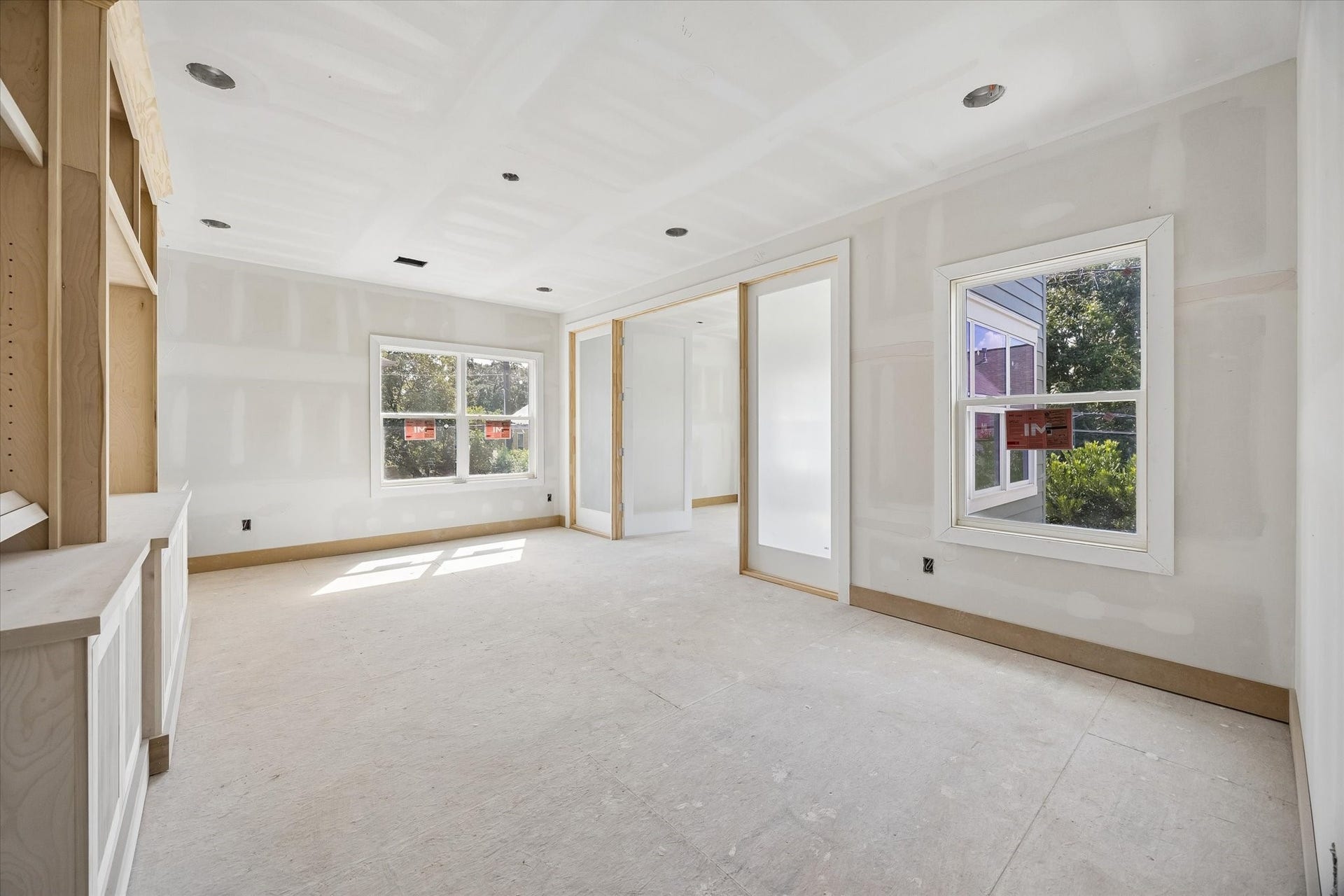 955 W 42nd Street, Houston, TX 77018 *Construction as of 9/28/26*