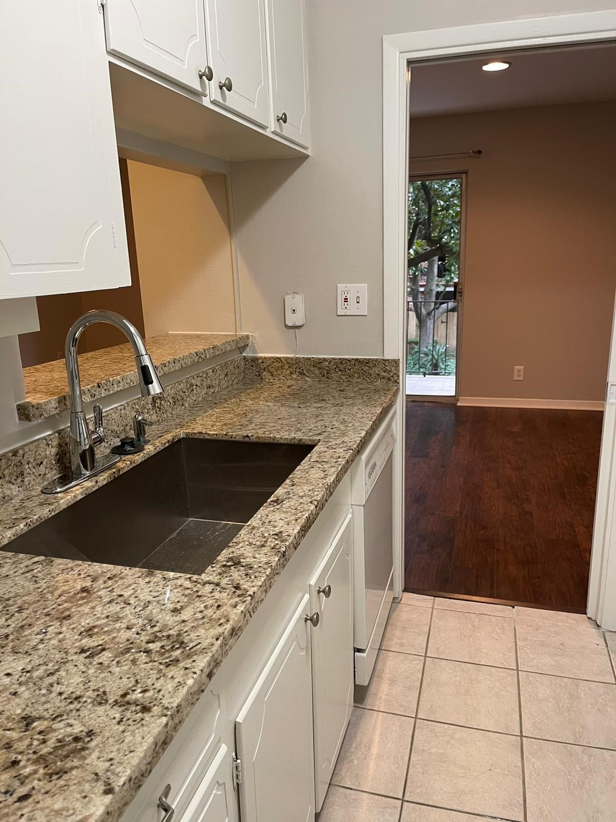 2822 Briarhurst Drive, #42, Houston, TX 77057