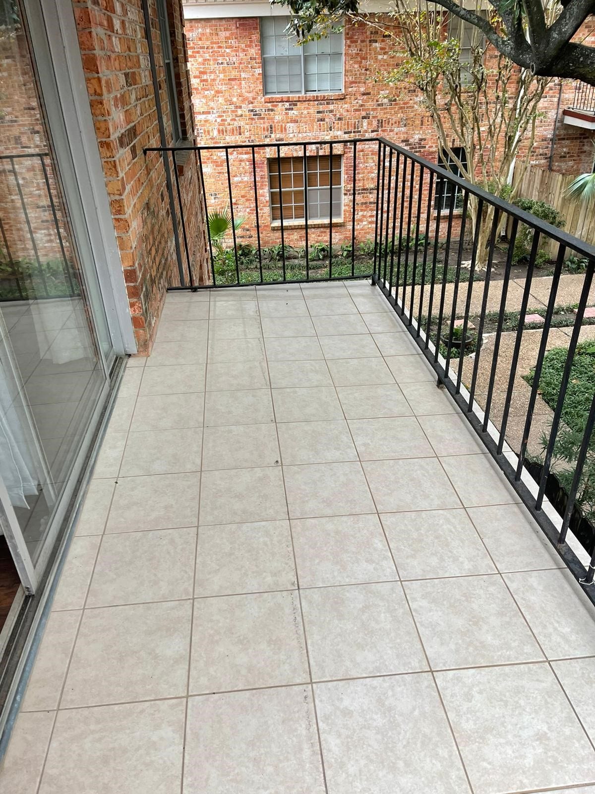 2822 Briarhurst Drive, #42, Houston, TX 77057