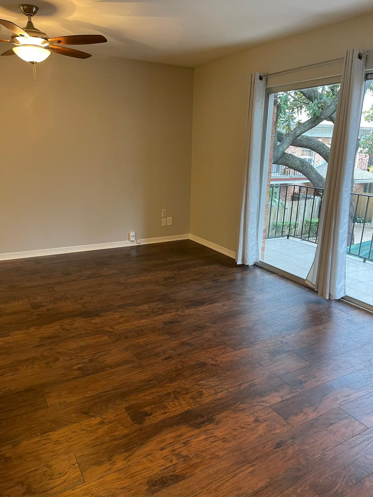 2822 Briarhurst Drive, #42, Houston, TX 77057
