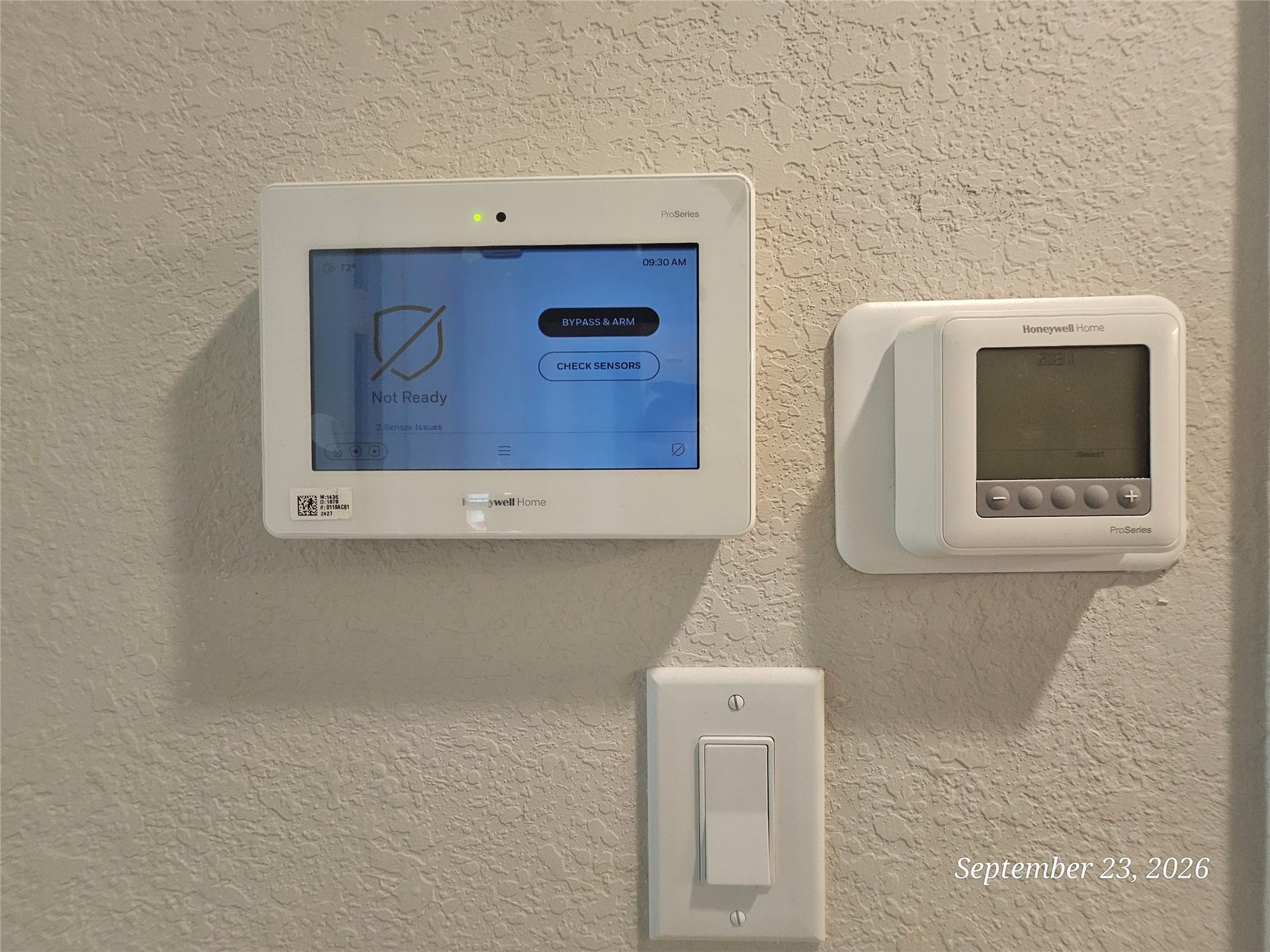 21614 Wave Hollow Drive, Cypress, TX 77433 Digital thermostat