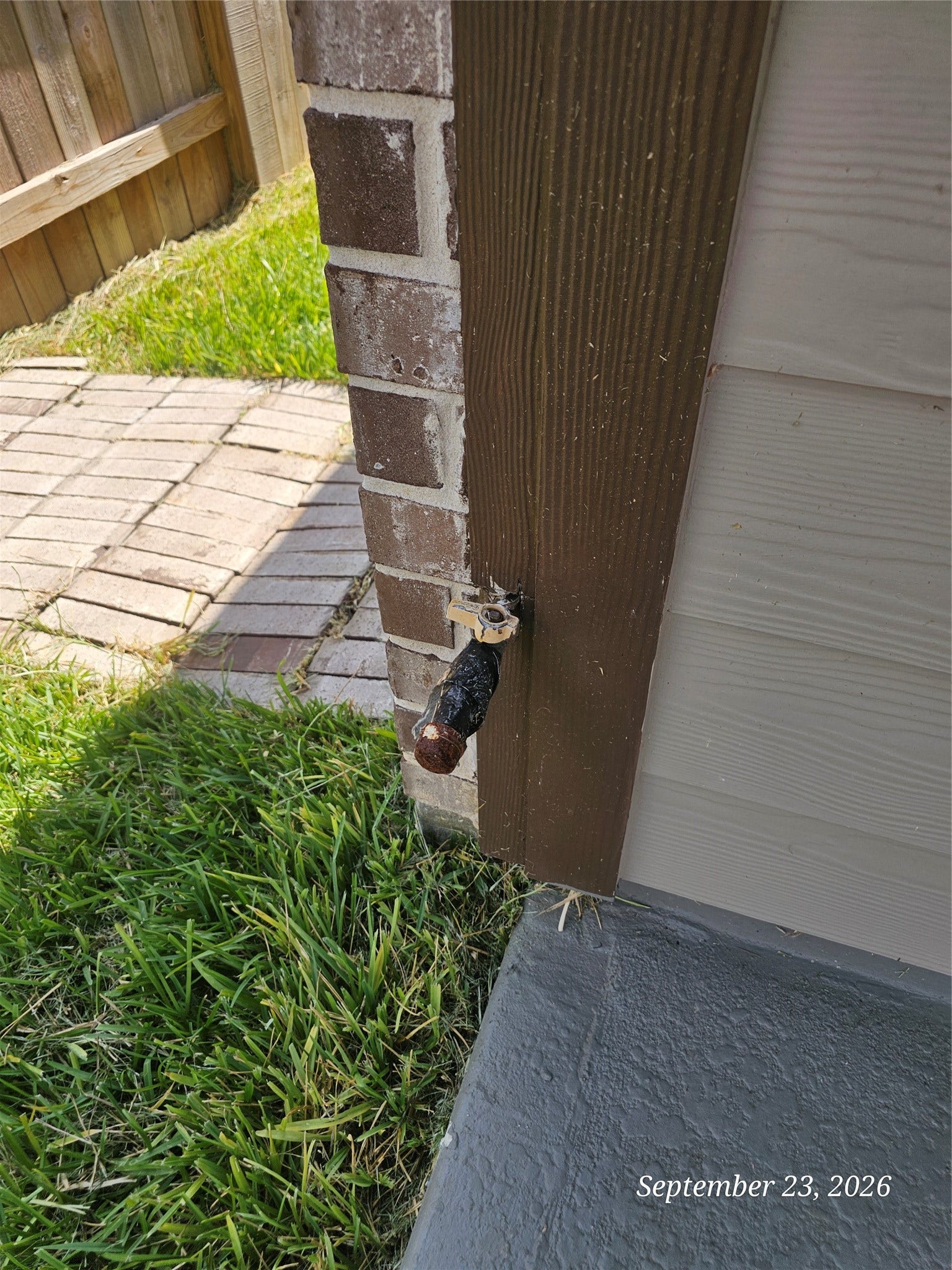 21614 Wave Hollow Drive, Cypress, TX 77433 Patio gas connection