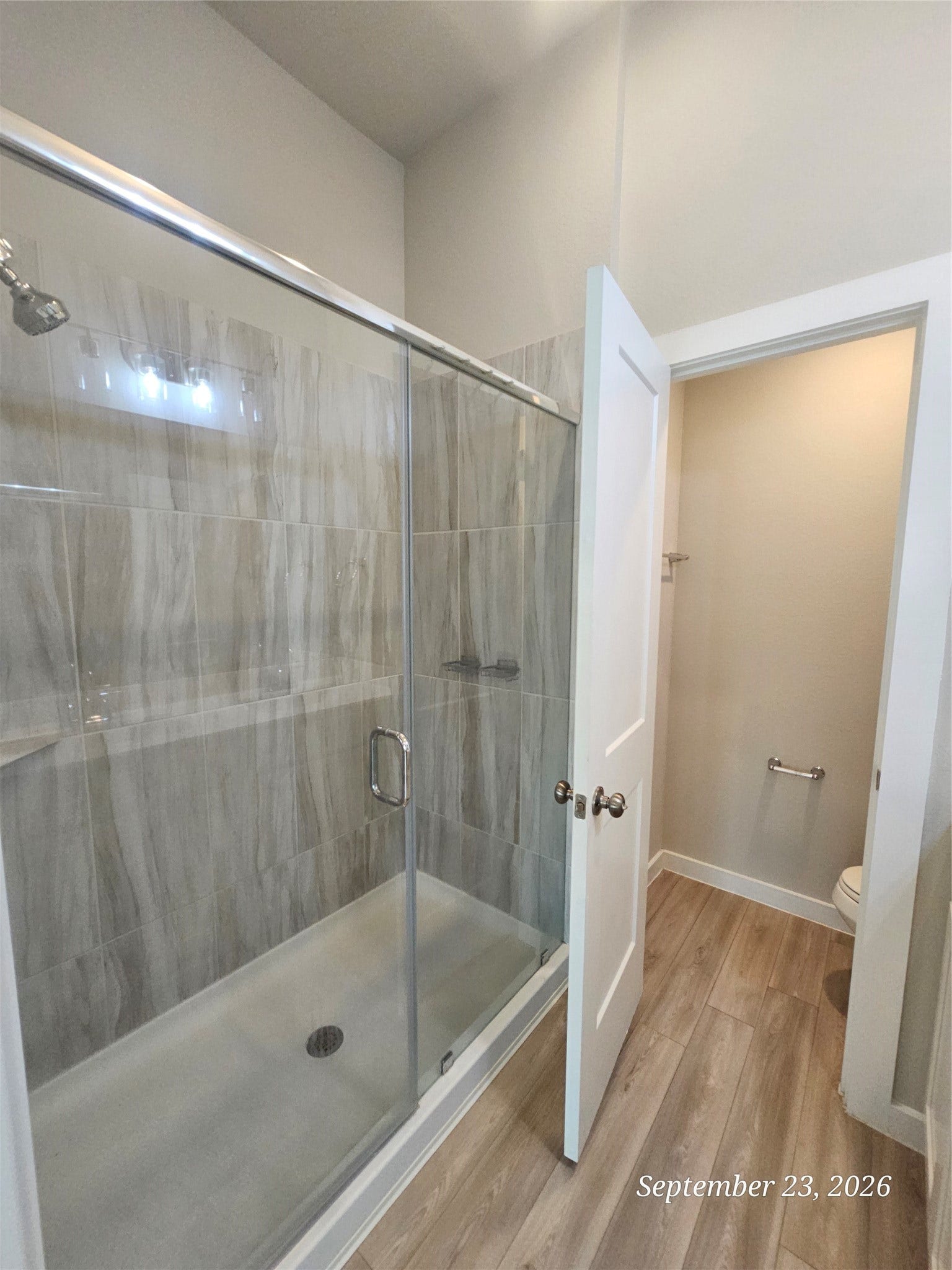 21614 Wave Hollow Drive, Cypress, TX 77433 Primary restroom with walk-in shower