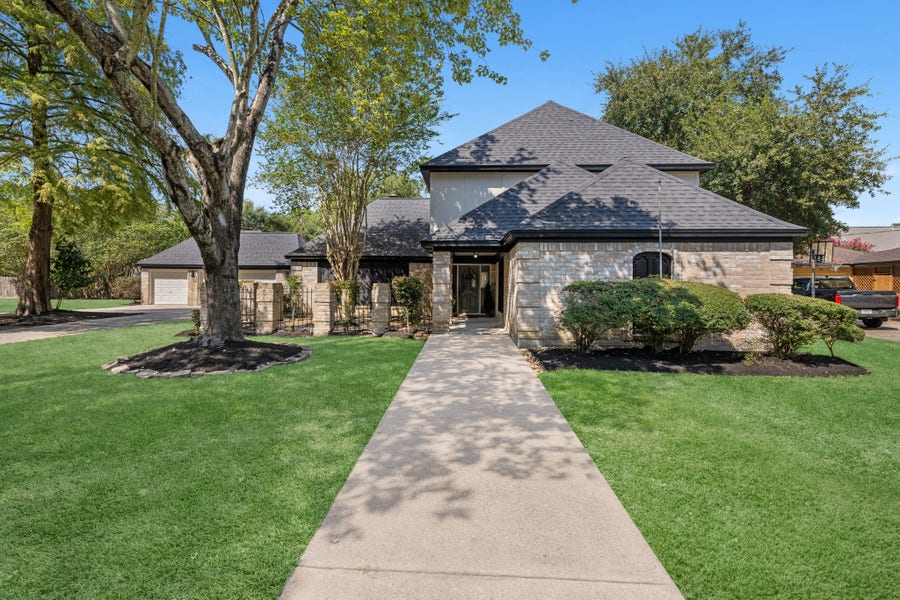 Property photo for 12818 Cloverwood Drive, Cypress, TX