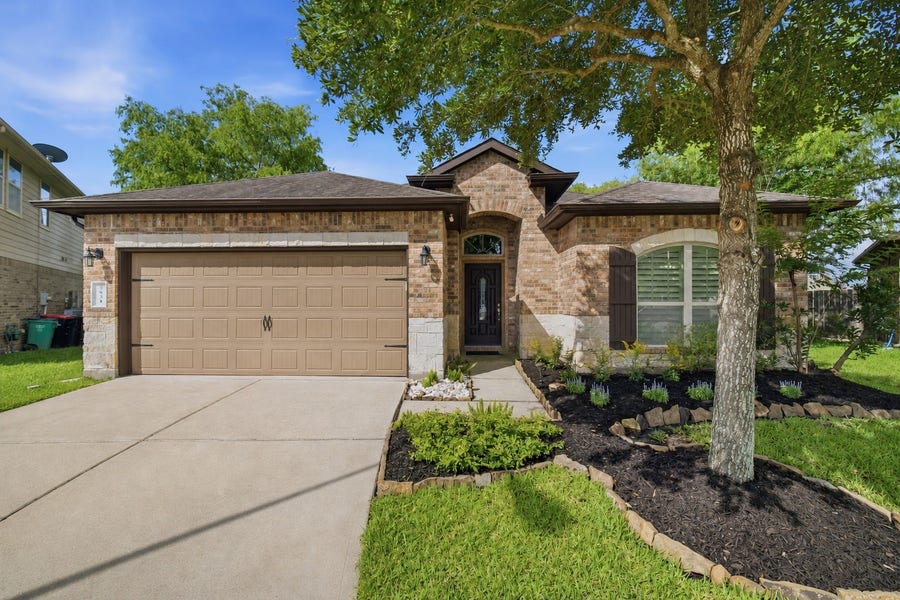 Property photo for 3831 Daintree Park Drive, Katy, TX