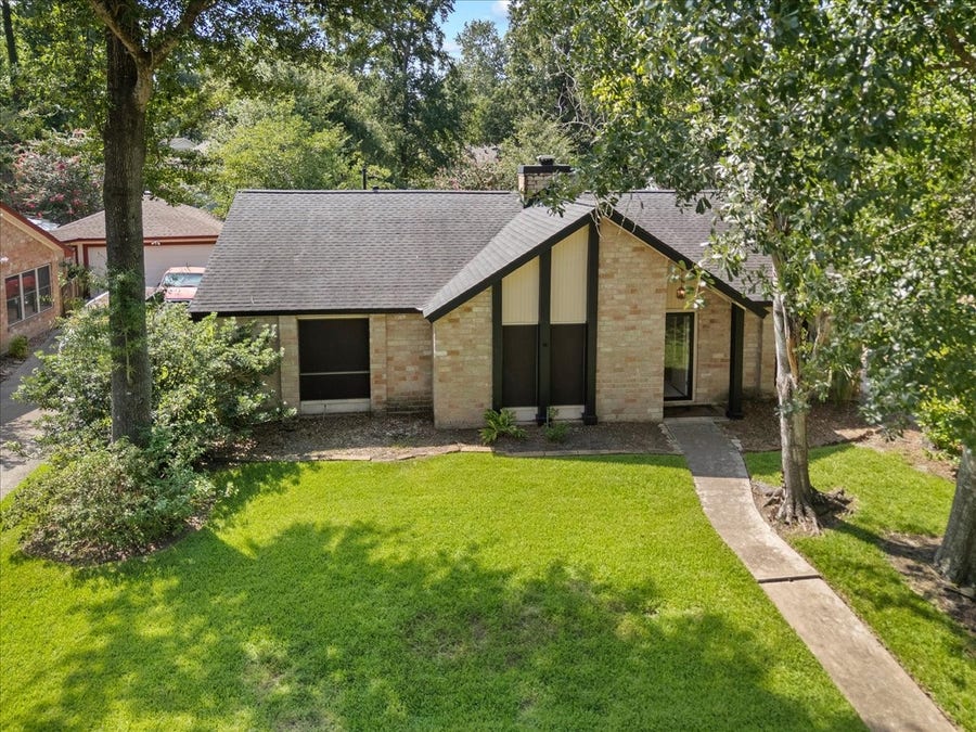 Property photo for 3003 Brookdale Drive, Kingwood, TX